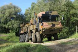 Grant bounces innovative SA auto firm into global defence market
