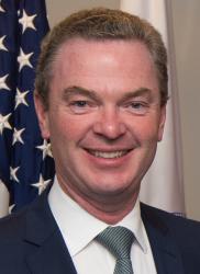 DEFENCE INDUSTRY MINISTER SAYS G’DAY TO THE USA