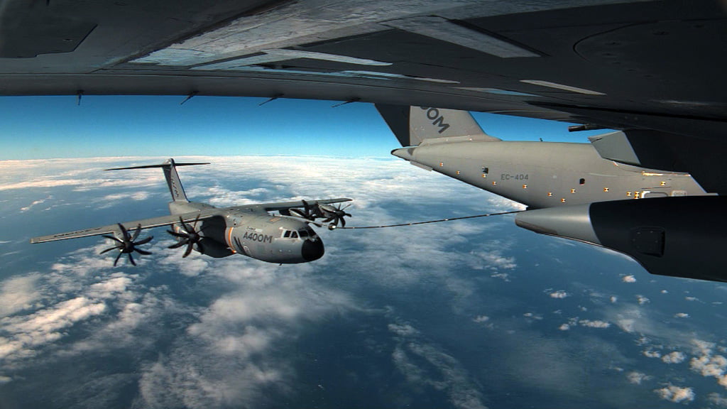 Airbus certifies A400M Cargo Hold Tanks refueling unit