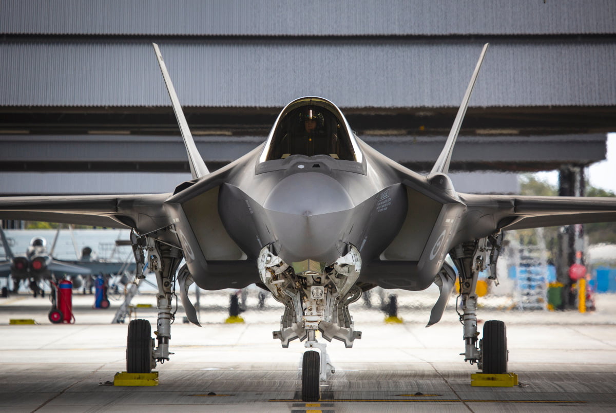 From the Magazine: F-35 Upgrade – do you want the good news, or the bad news?