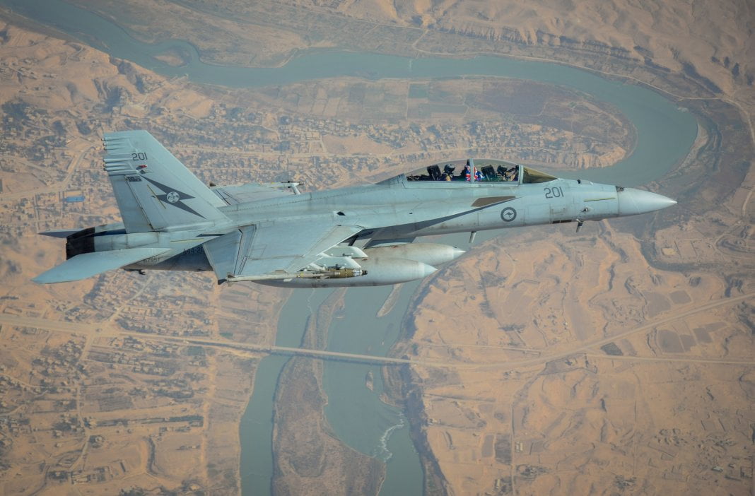 Defence signs contract extension with Boeing for Super Hornet, Growler maintenance