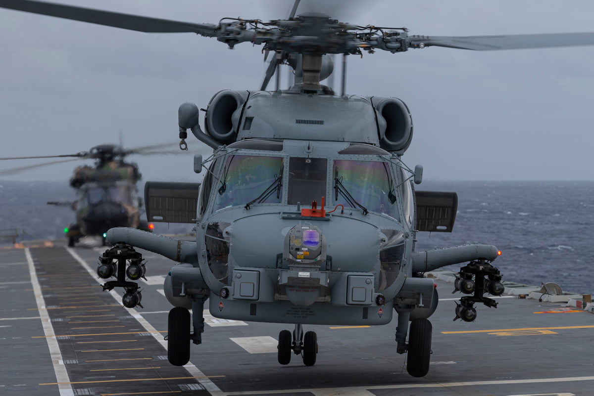 Sikorsky Australia wins deal for MH-60R helicopters