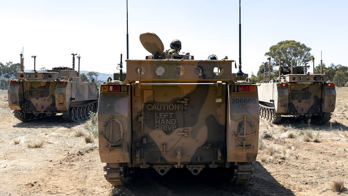 Defence extends BAE contract on APC fleet