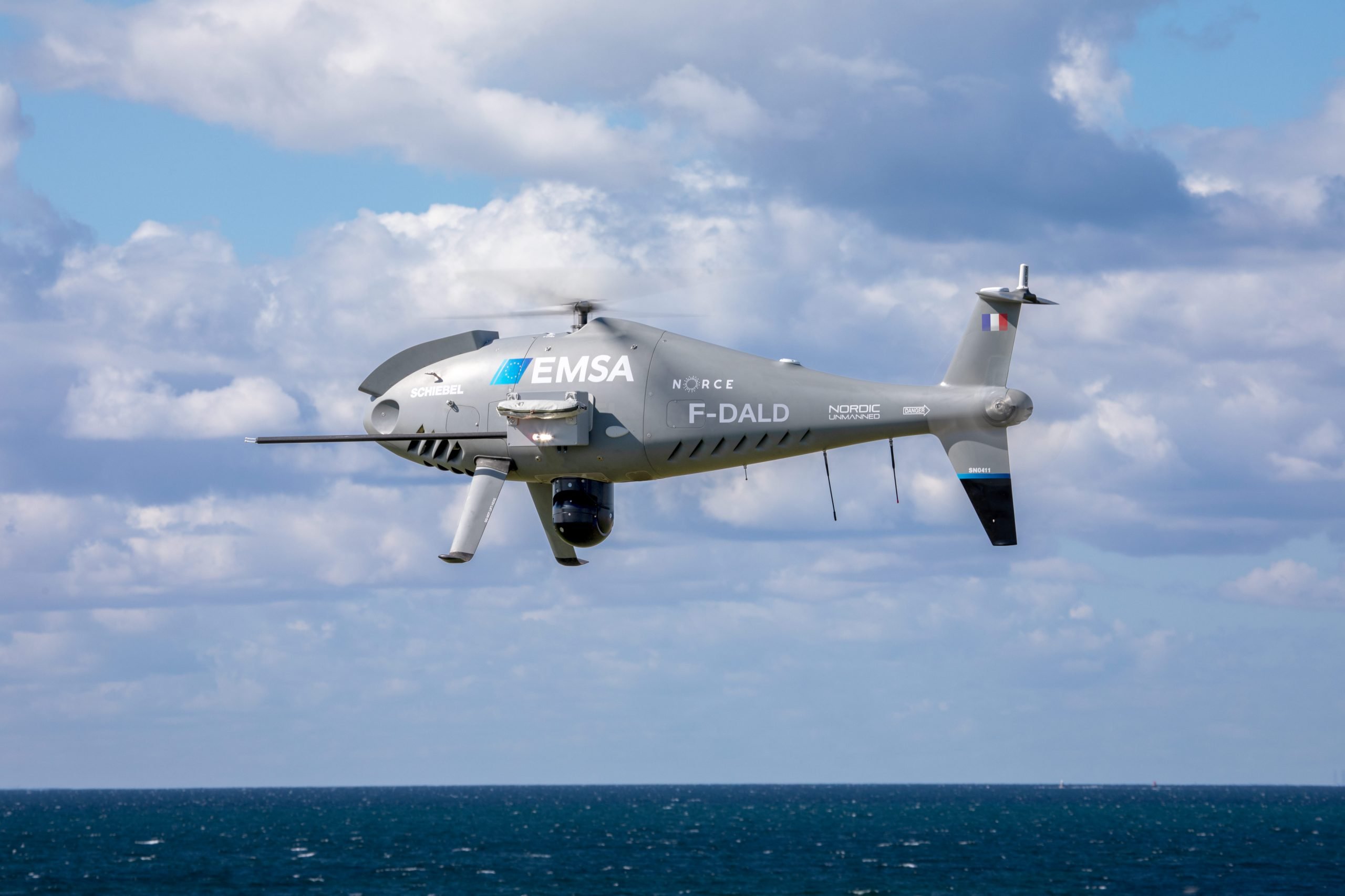Australian government chooses 5 companies for Navy intel program