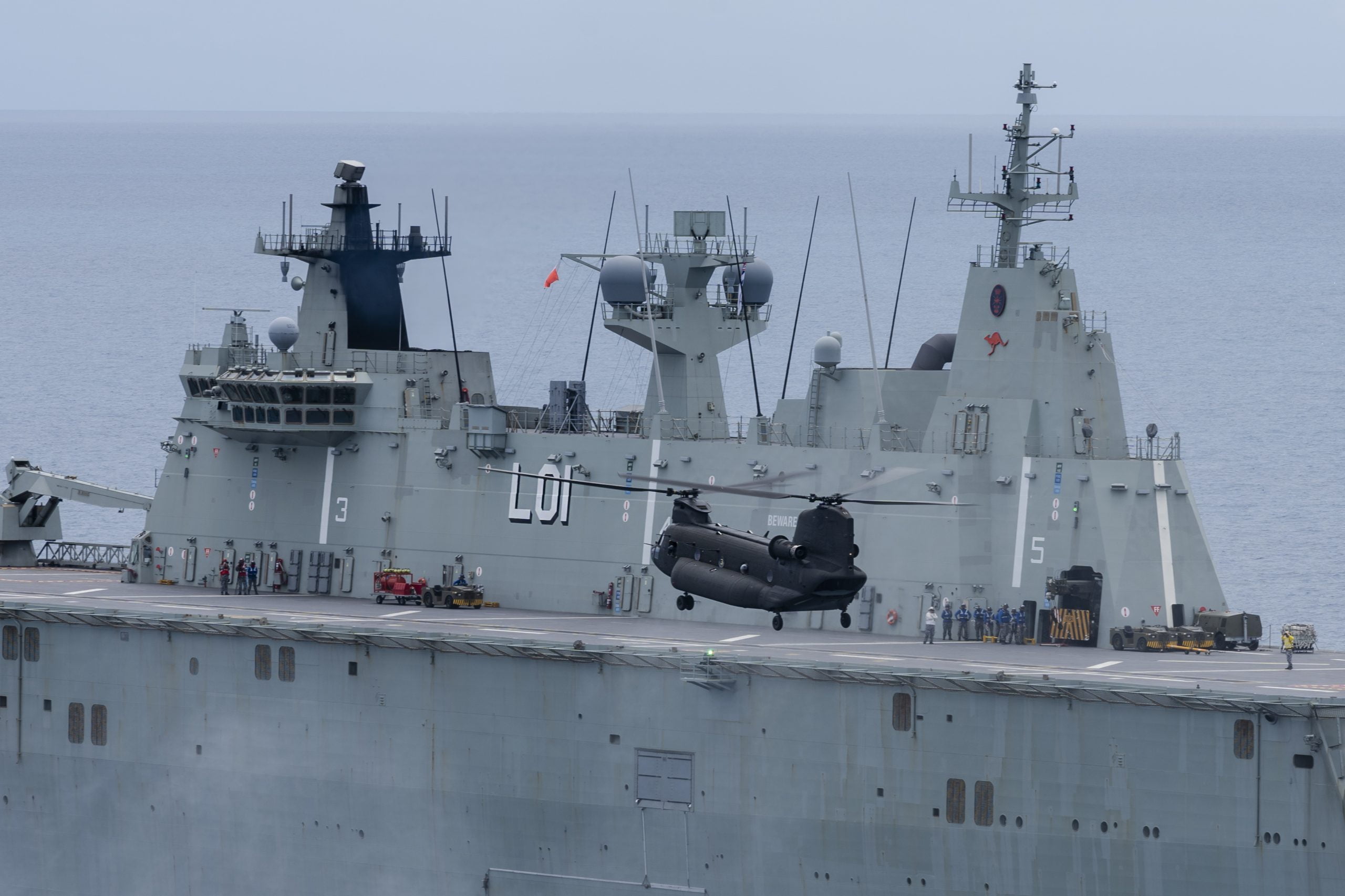 Government commits to A$89 million Chinook support deal