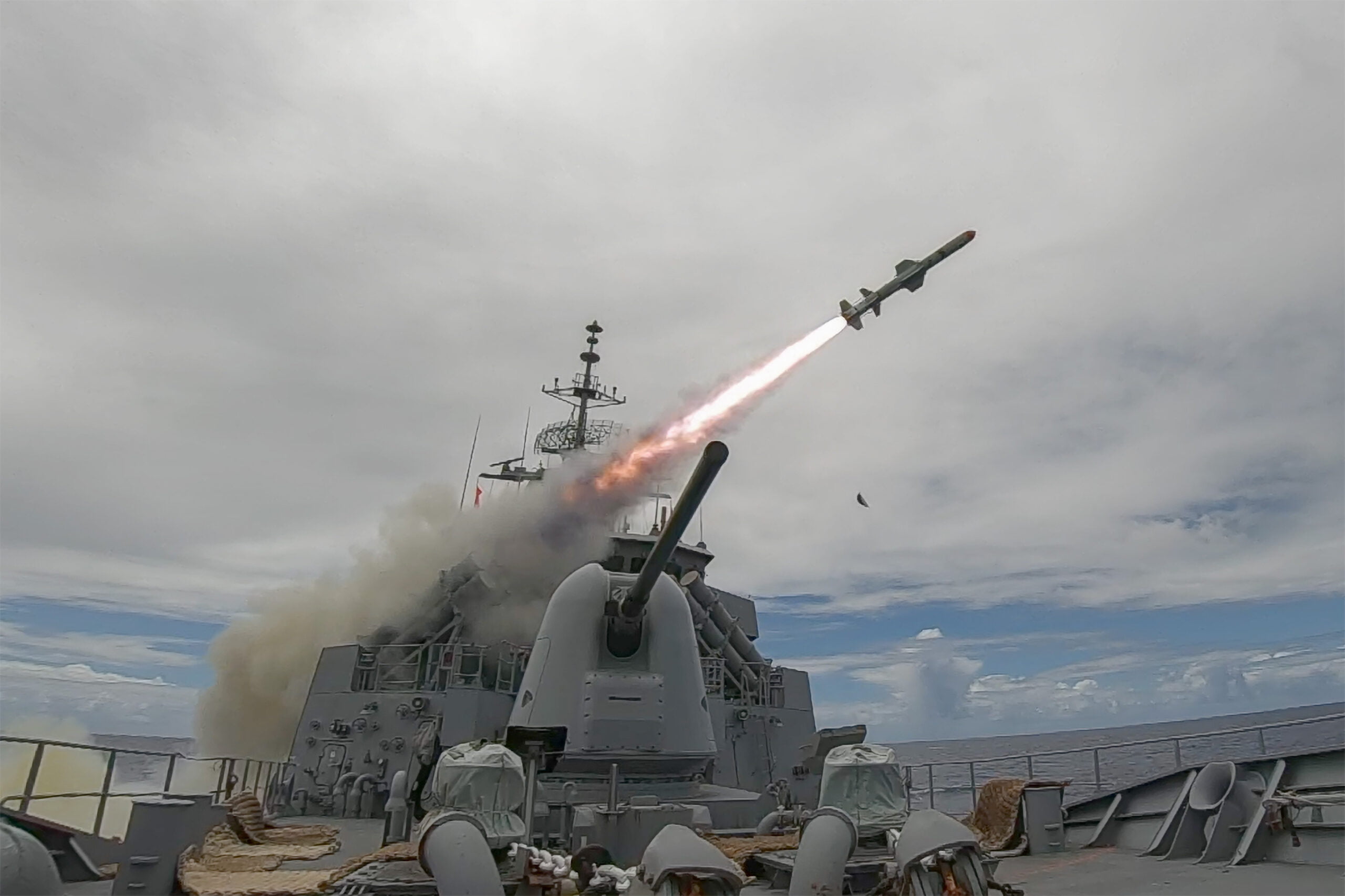 Australia announces A$1 billion plan for guide missiles