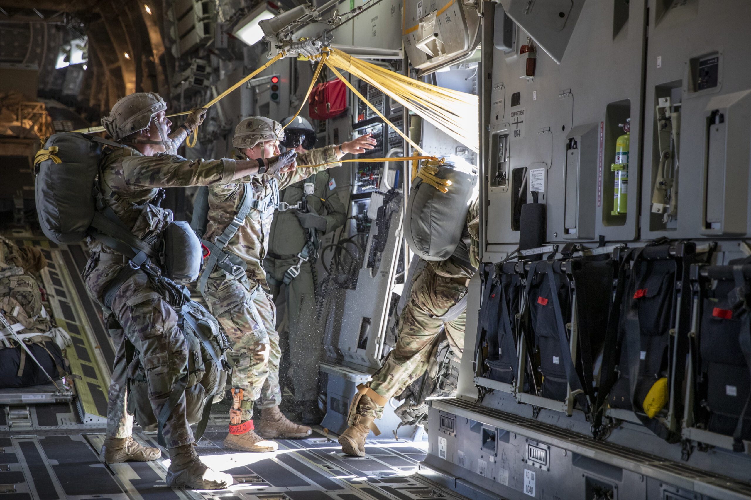 Spartan paratroopers hit the silk in Exercise Talisman Sabre