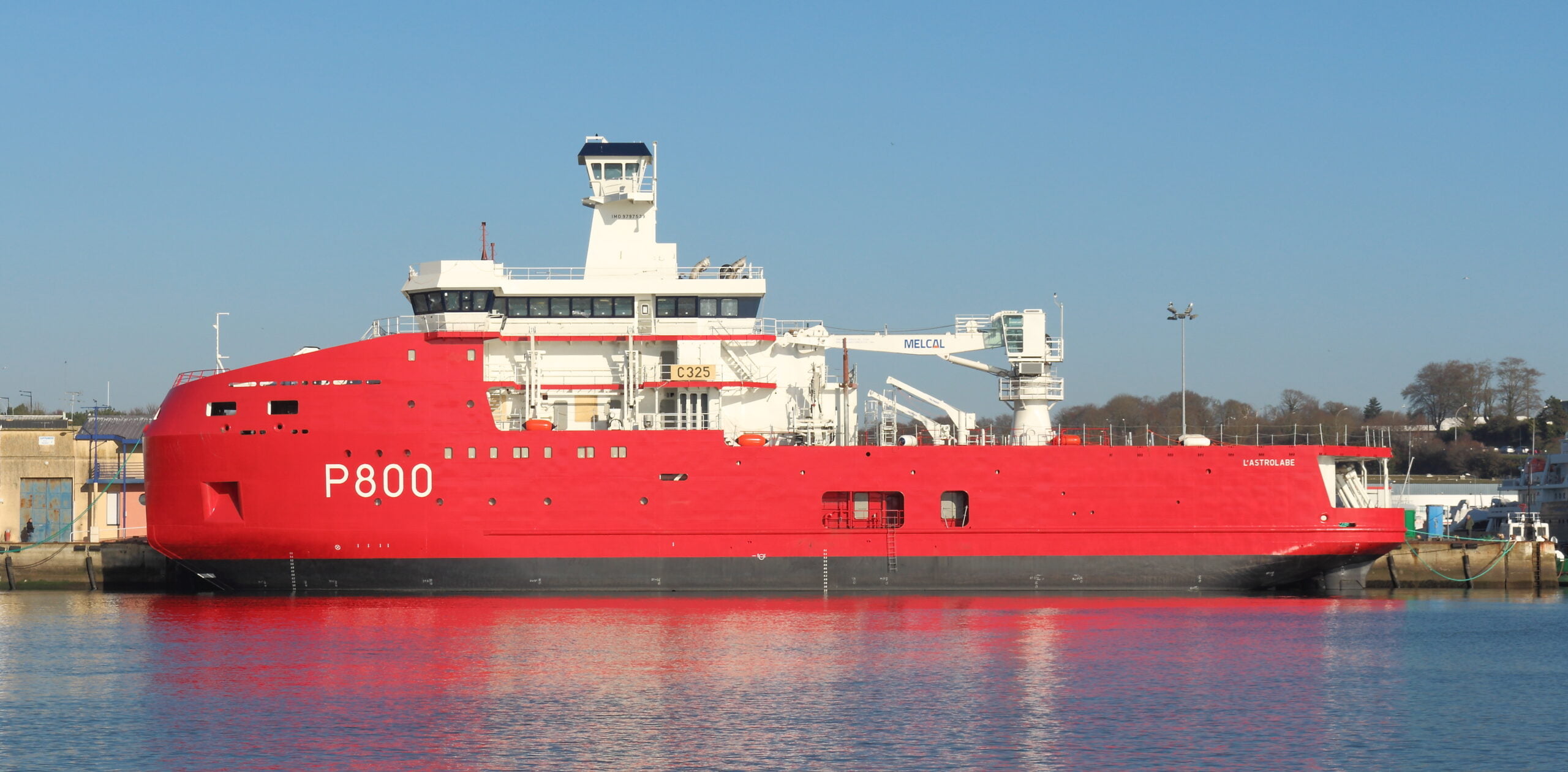 Australia will host French polar patrol ship