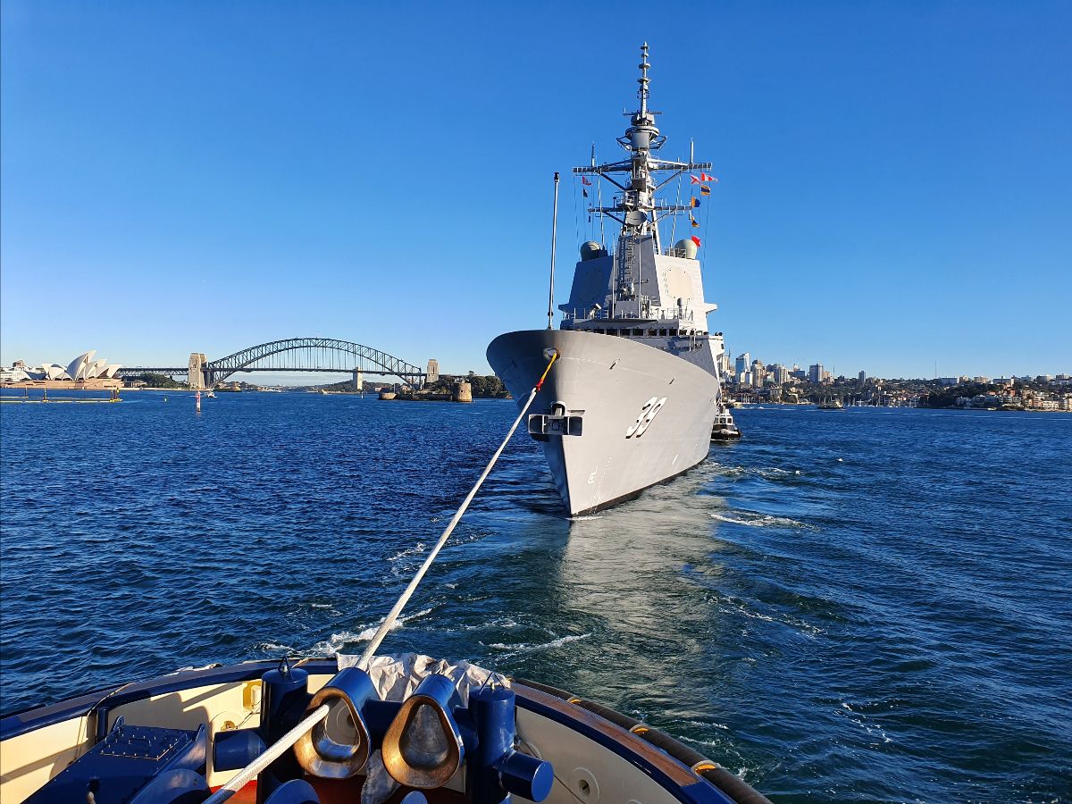 Svitzer Australia awarded towage contract for Royal Australian Navy