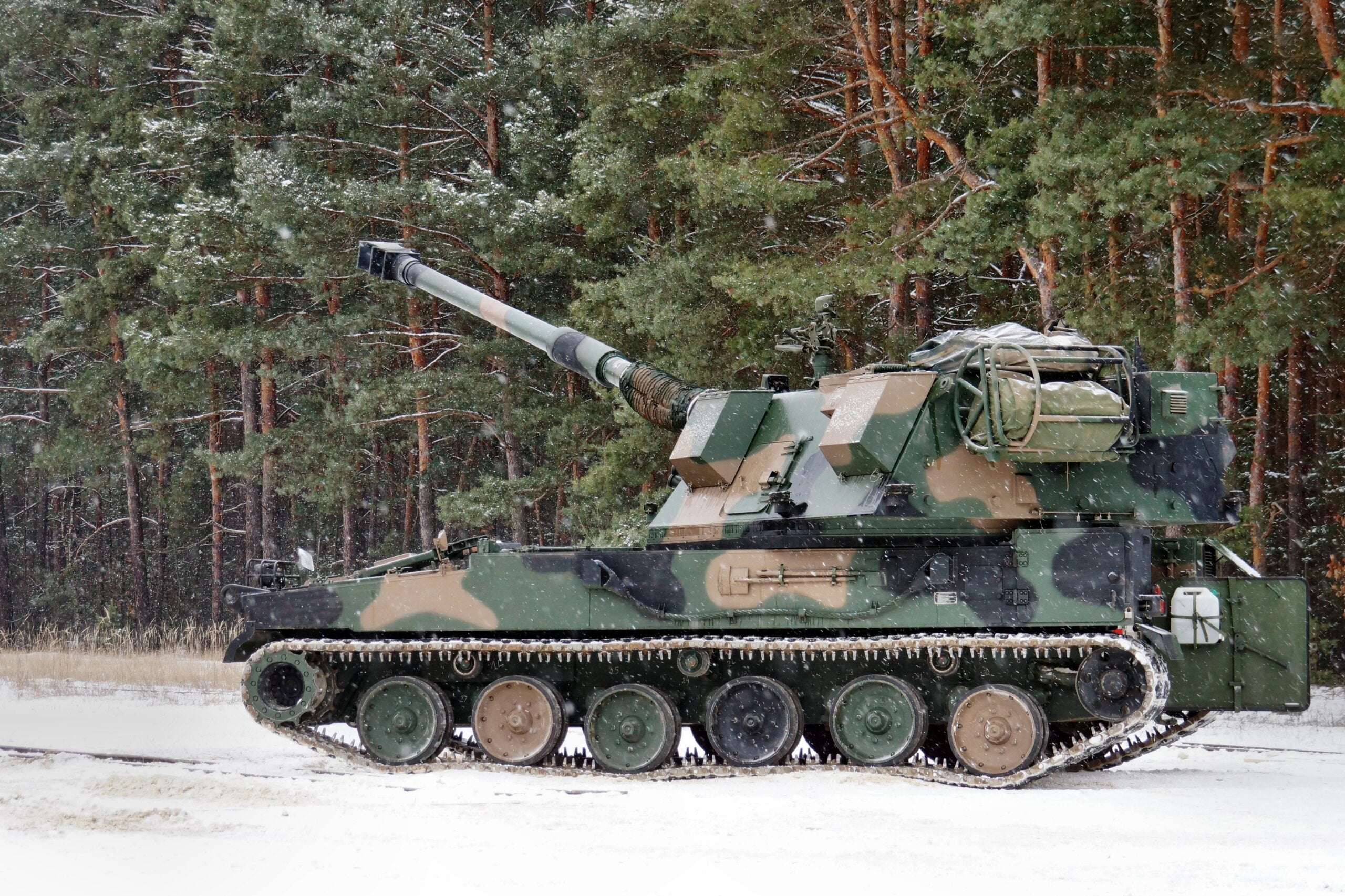 Hanwha Defense launches Team Thunder for UK Mobile Fires platform