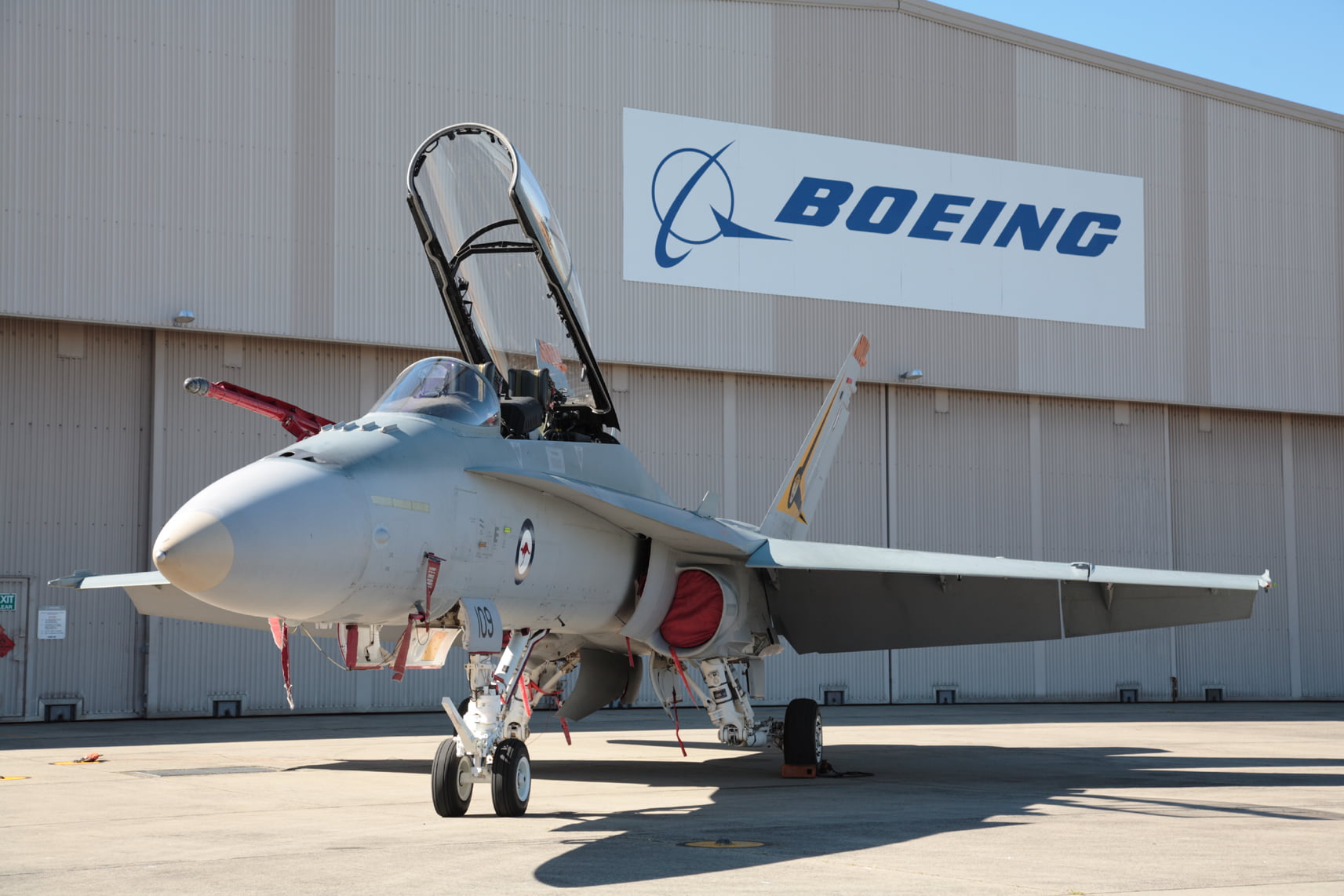 Boeing honours RAAF F/A-18 Hornets on eve of retirement