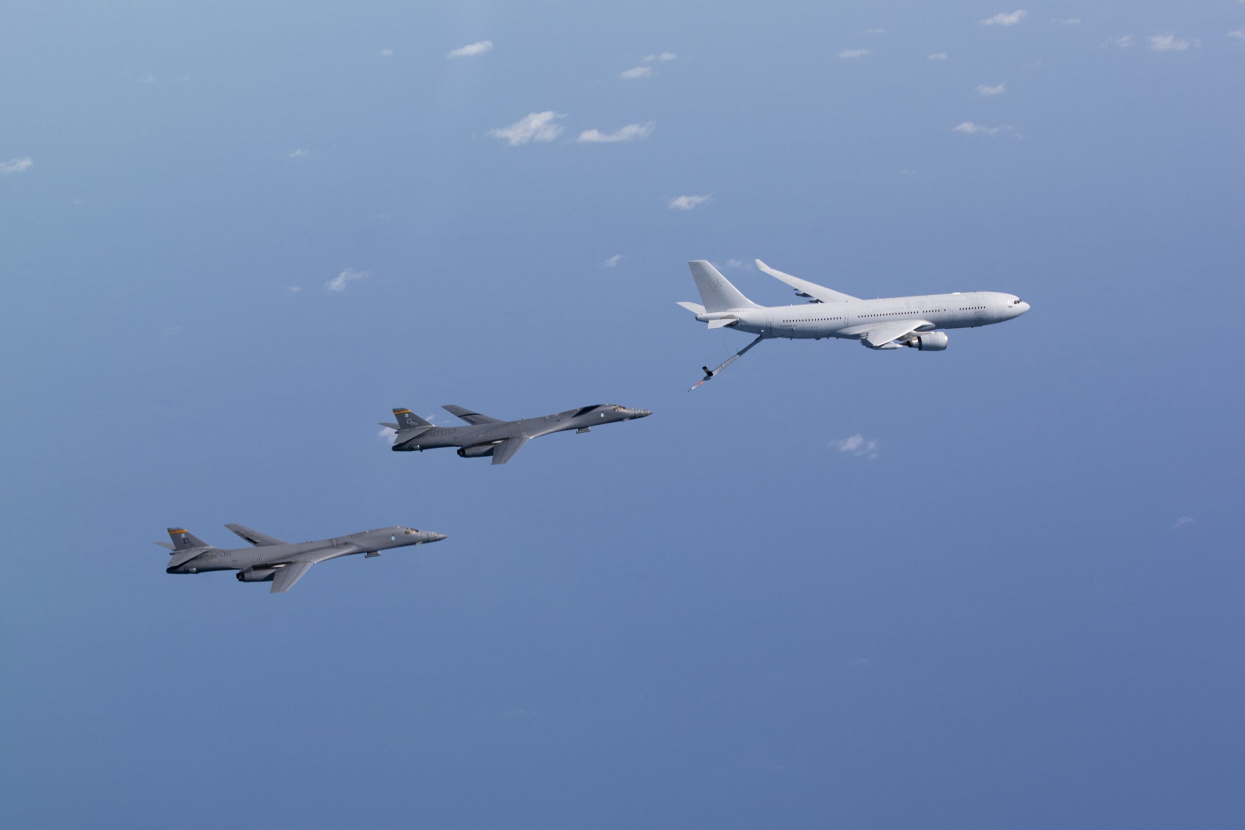 US B-1s training with RAAF in NT