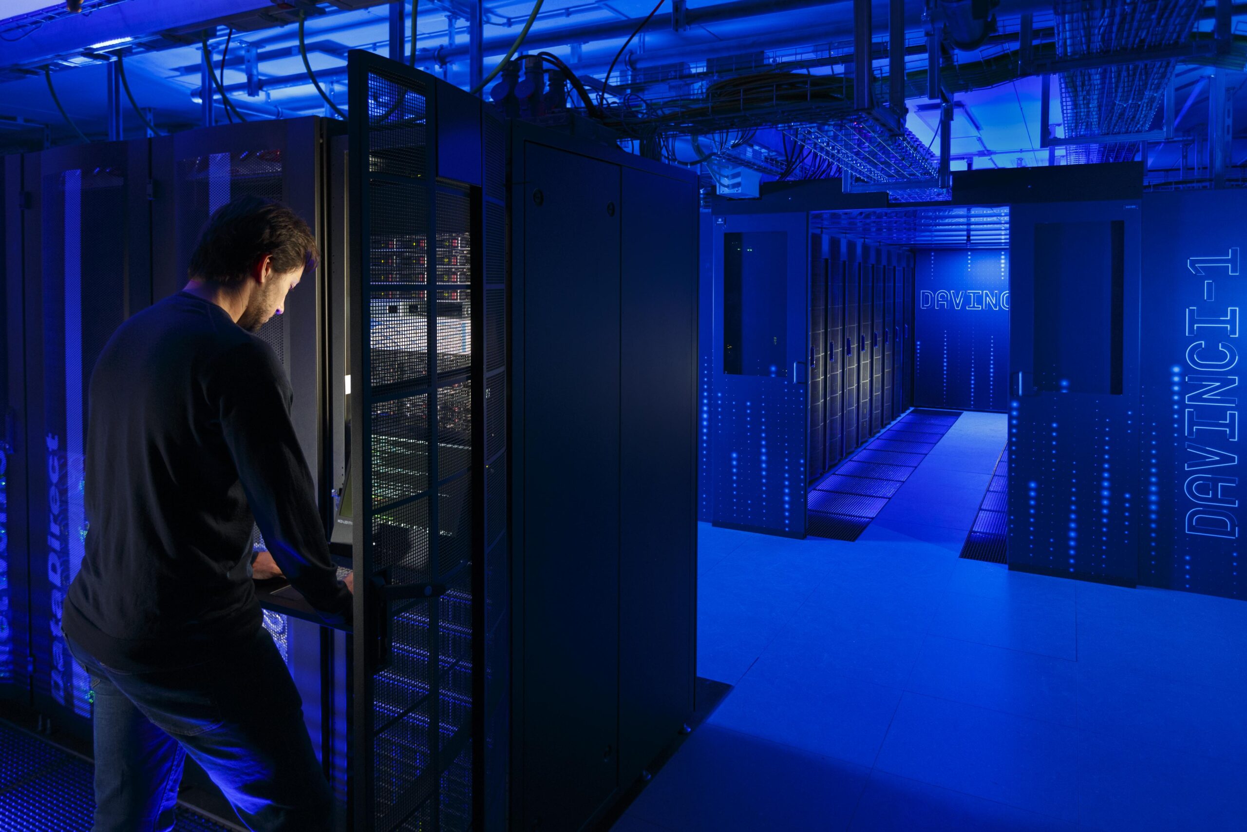 Leonardo accelerates digitalisation of defence, security sectors