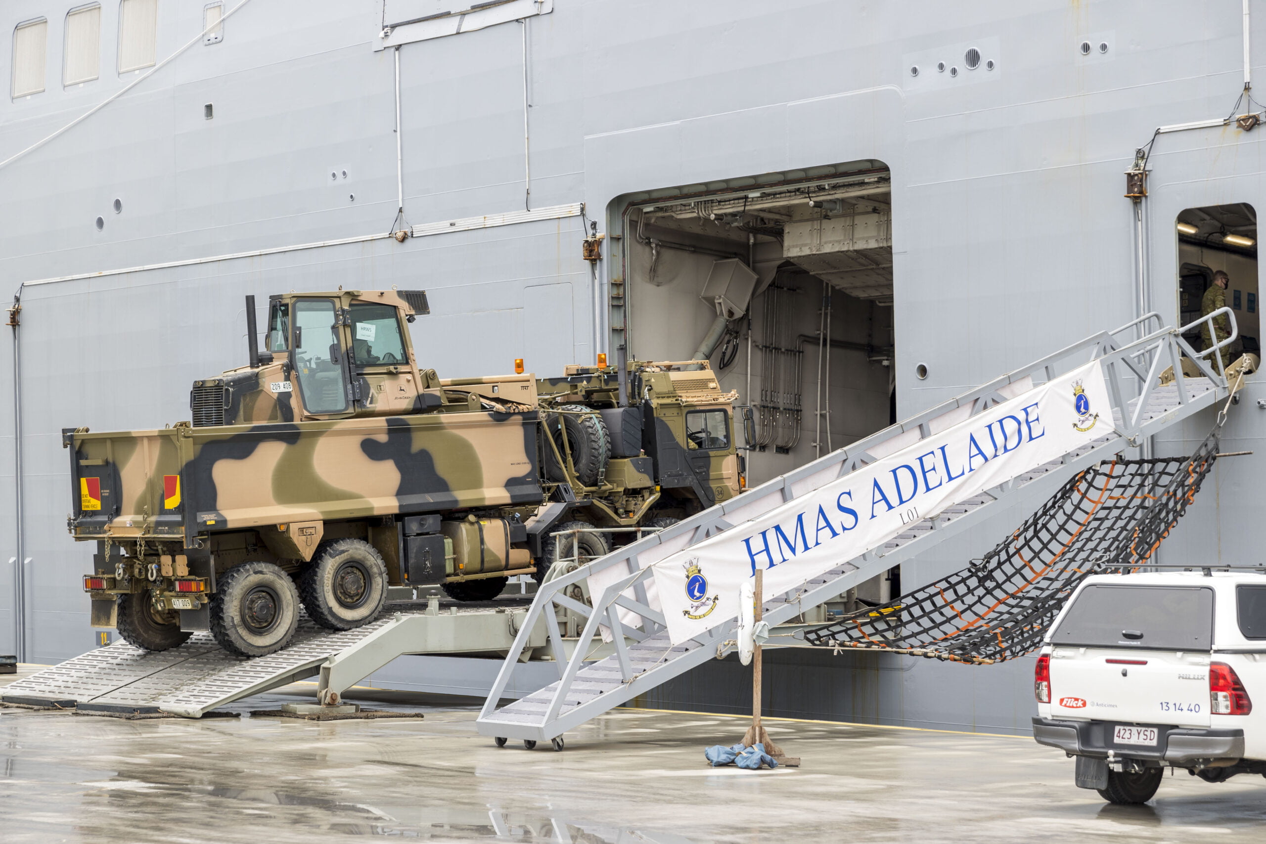 Australia delivers more aid to Tonga