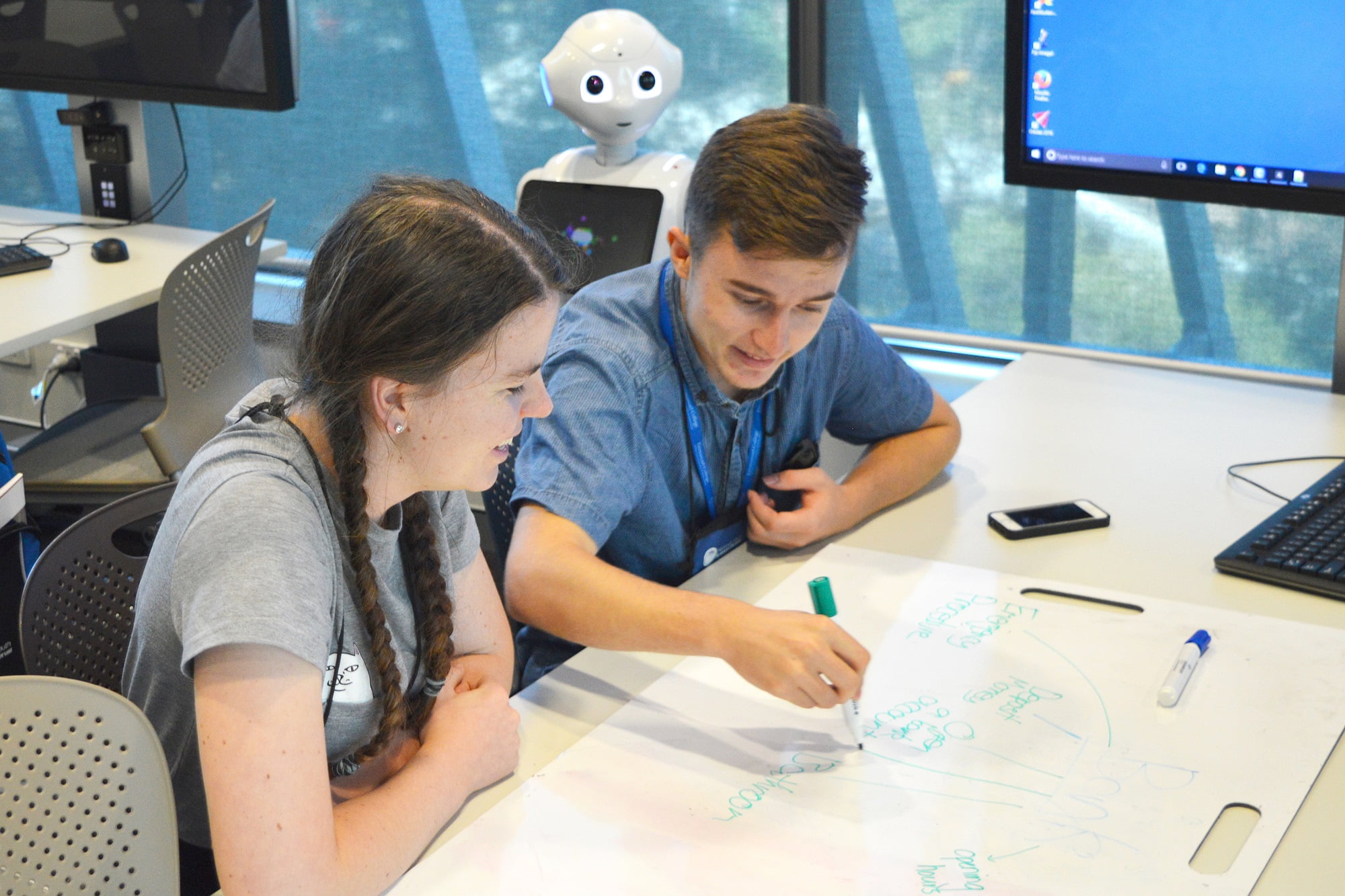 Lockheed Martin Australia renews National Youth Science Forum partnership