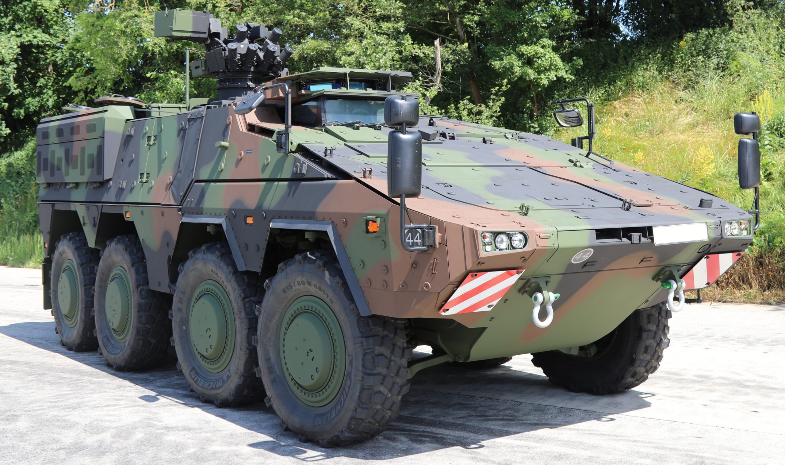 Rheinmetall signs deal for 45 Boxers
