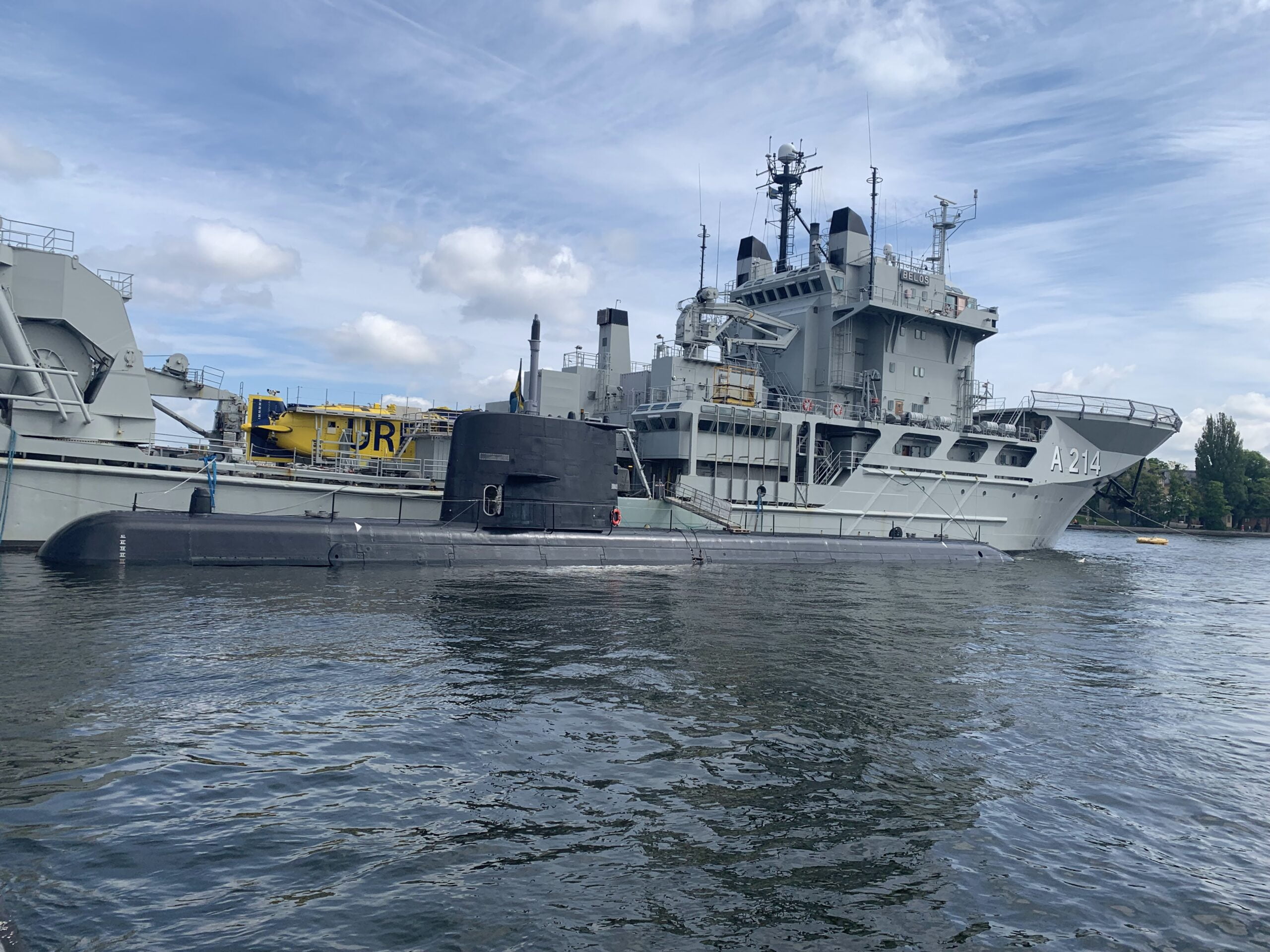 End the insanity and order interim submarines – now
