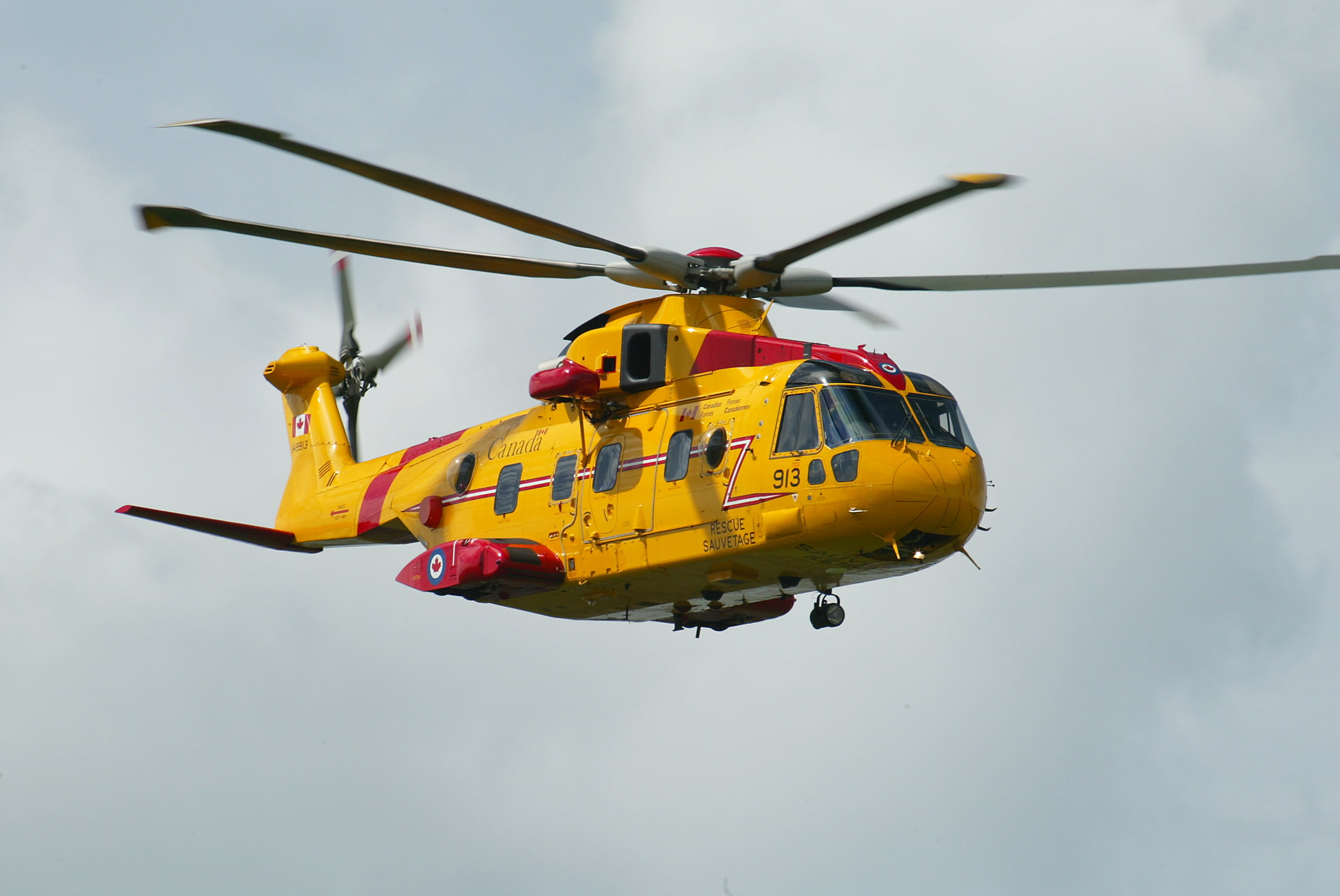 Leonardo wins contract for AW101/CH-149 “Cormorant” SAR helicopter upgrade