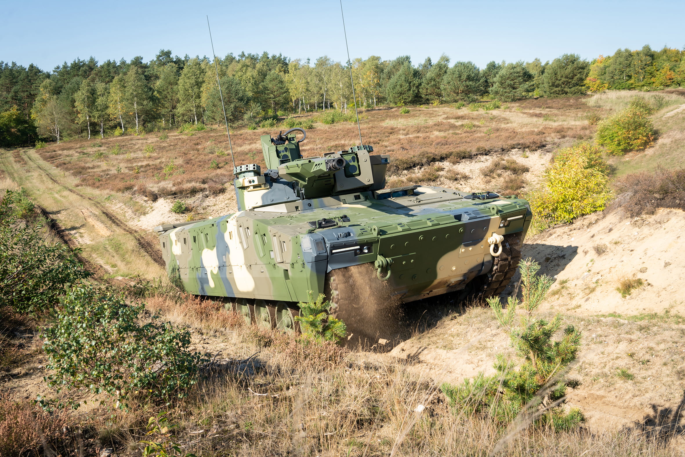 Rheinmetall launches production of new infantry fighting vehicle in Hungary