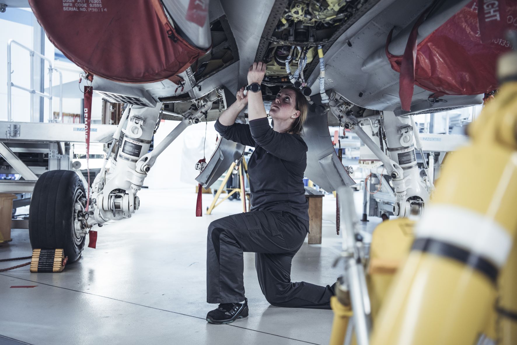 RUAG landing gear program achieves milestones for multiple F/A-18 jets in 2022