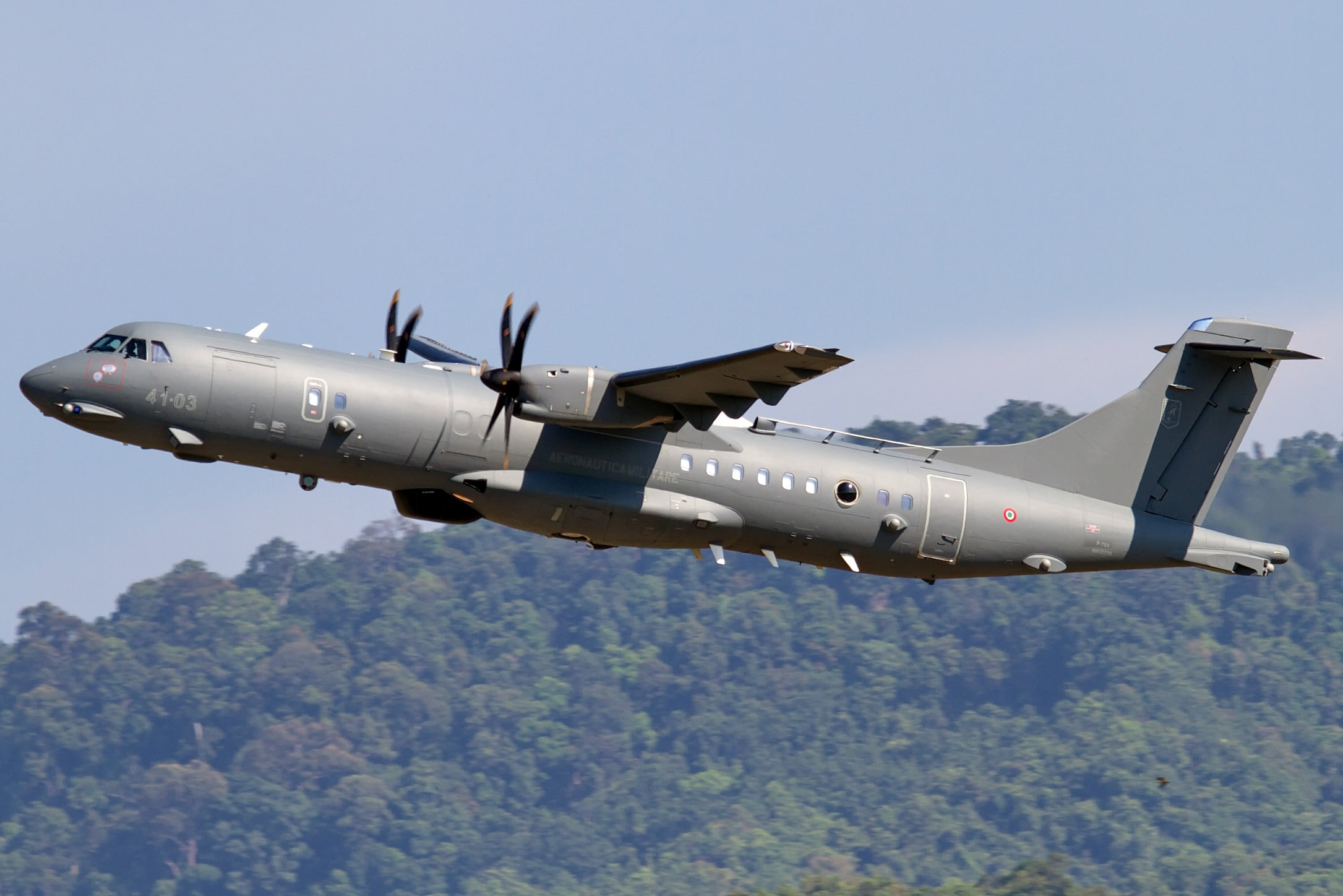 Leonardo signs contract with Malaysia for two ATR 72 MPAs