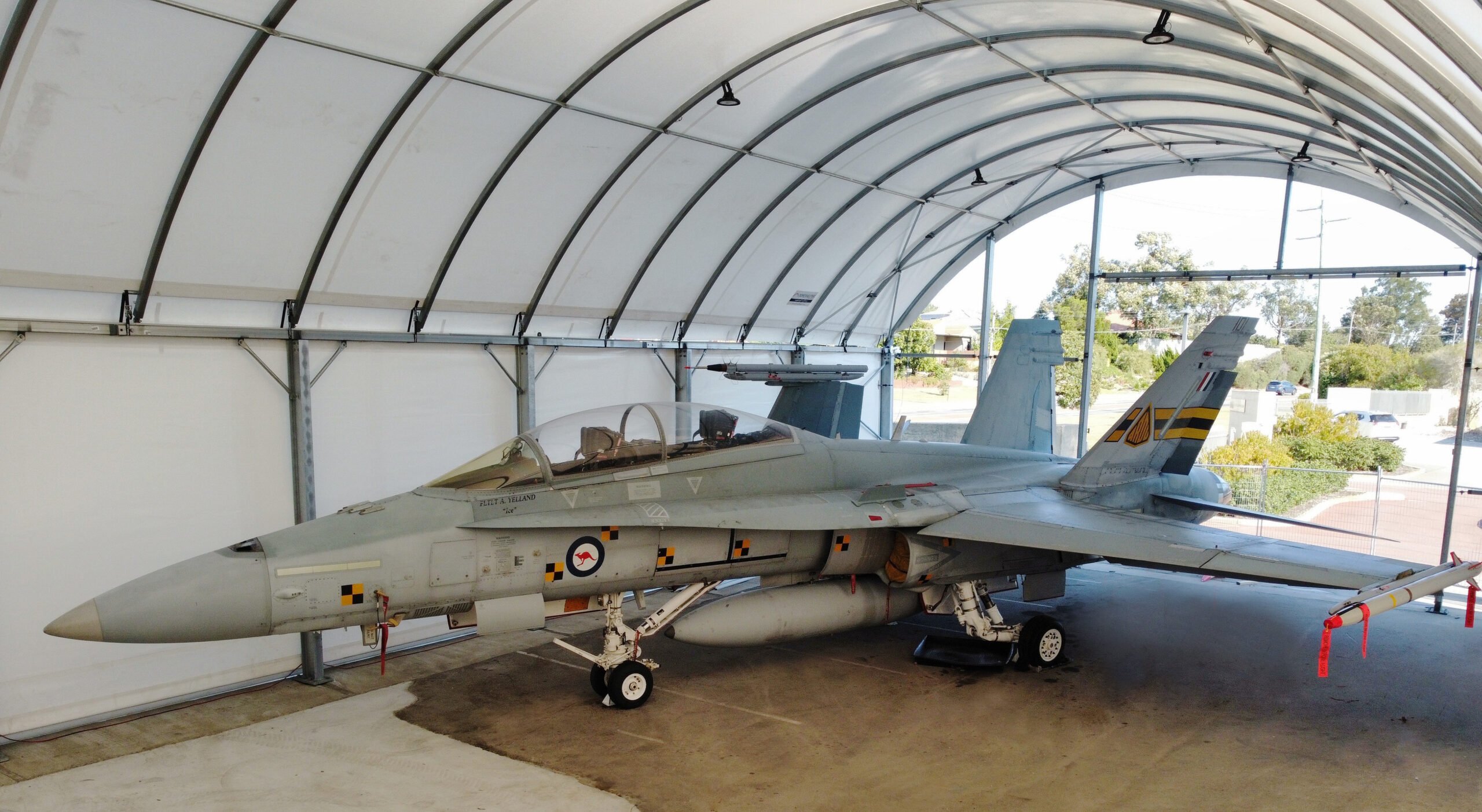 Boeing delivers final heritage F/A-18 Classic Hornet