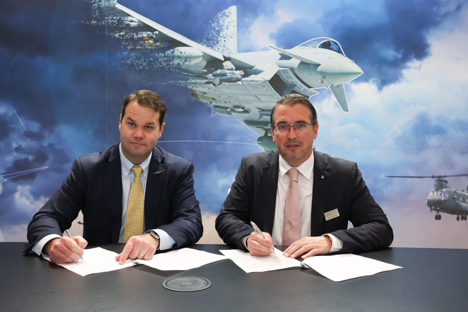 Leonardo and Valiant partner to compete for British Army collective training service contract