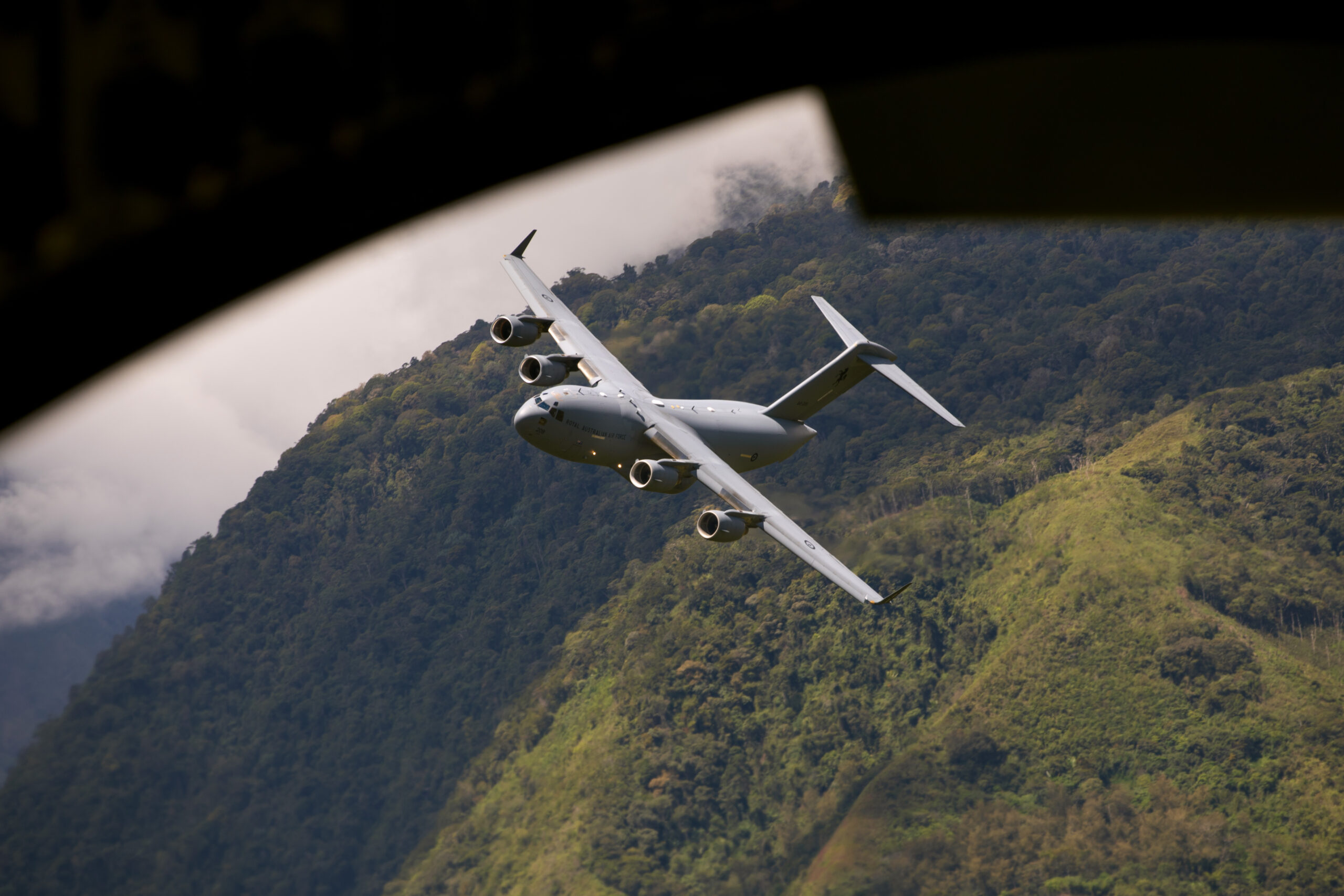 Exercise Global Dexterity brings heavy lifters Down Under