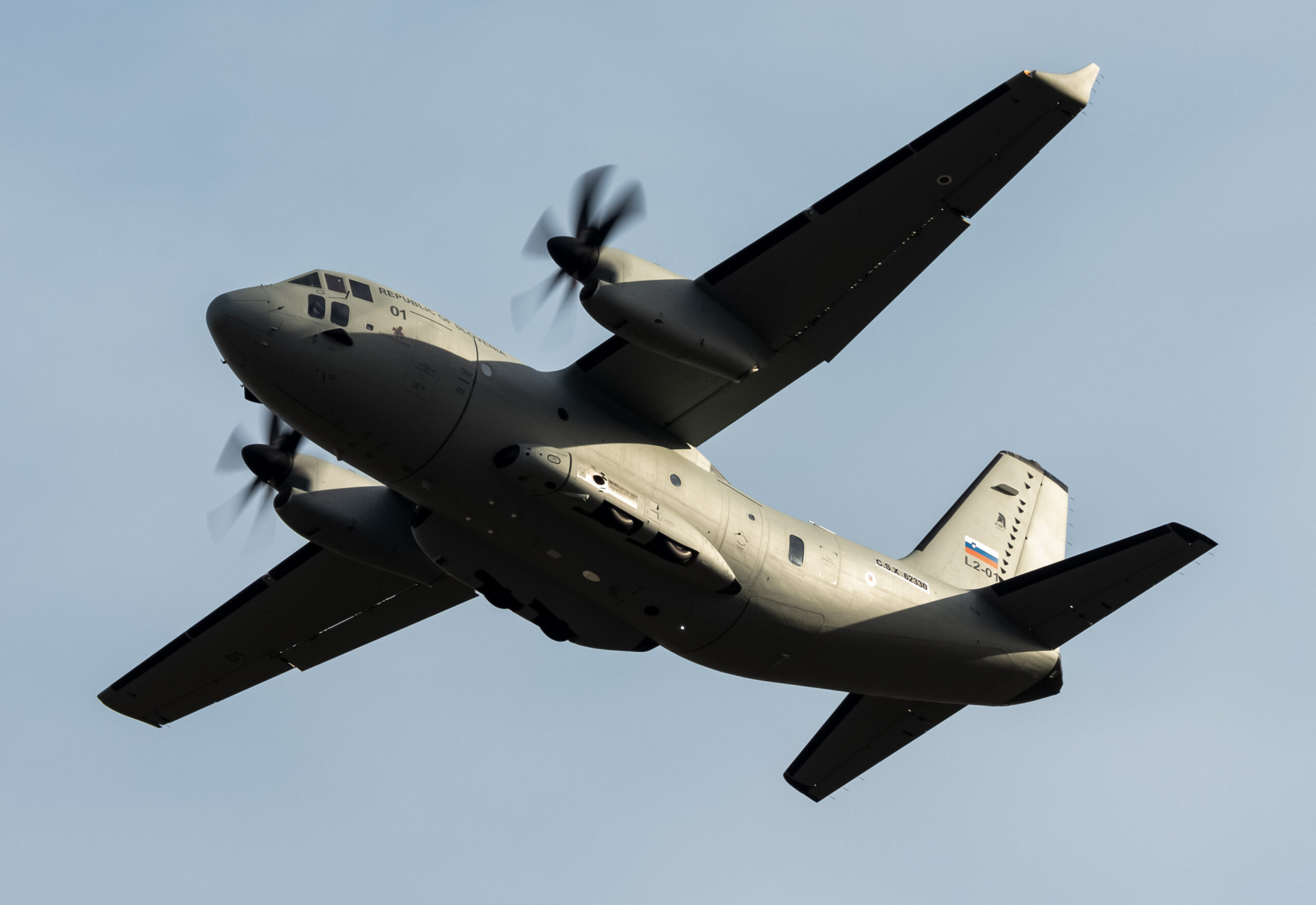 Leonardo awarded C-27J contract