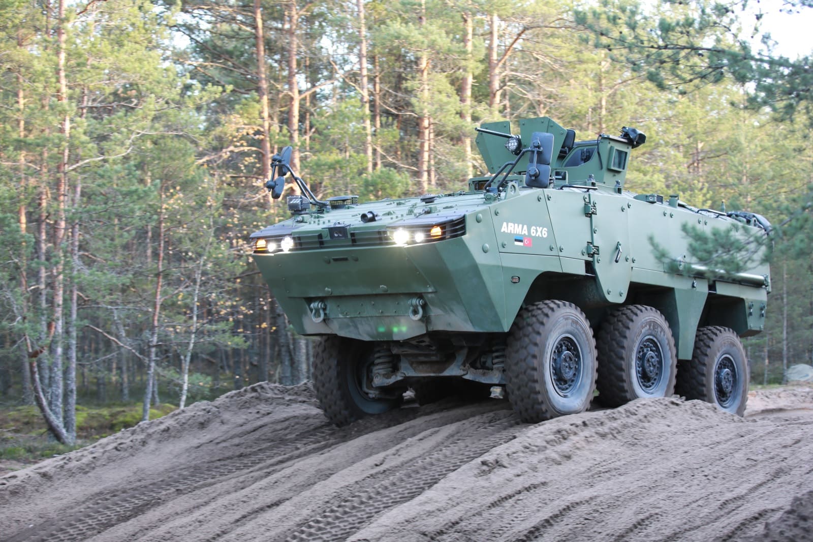 Otokar wins contract for ARMA 6×6 vehicles