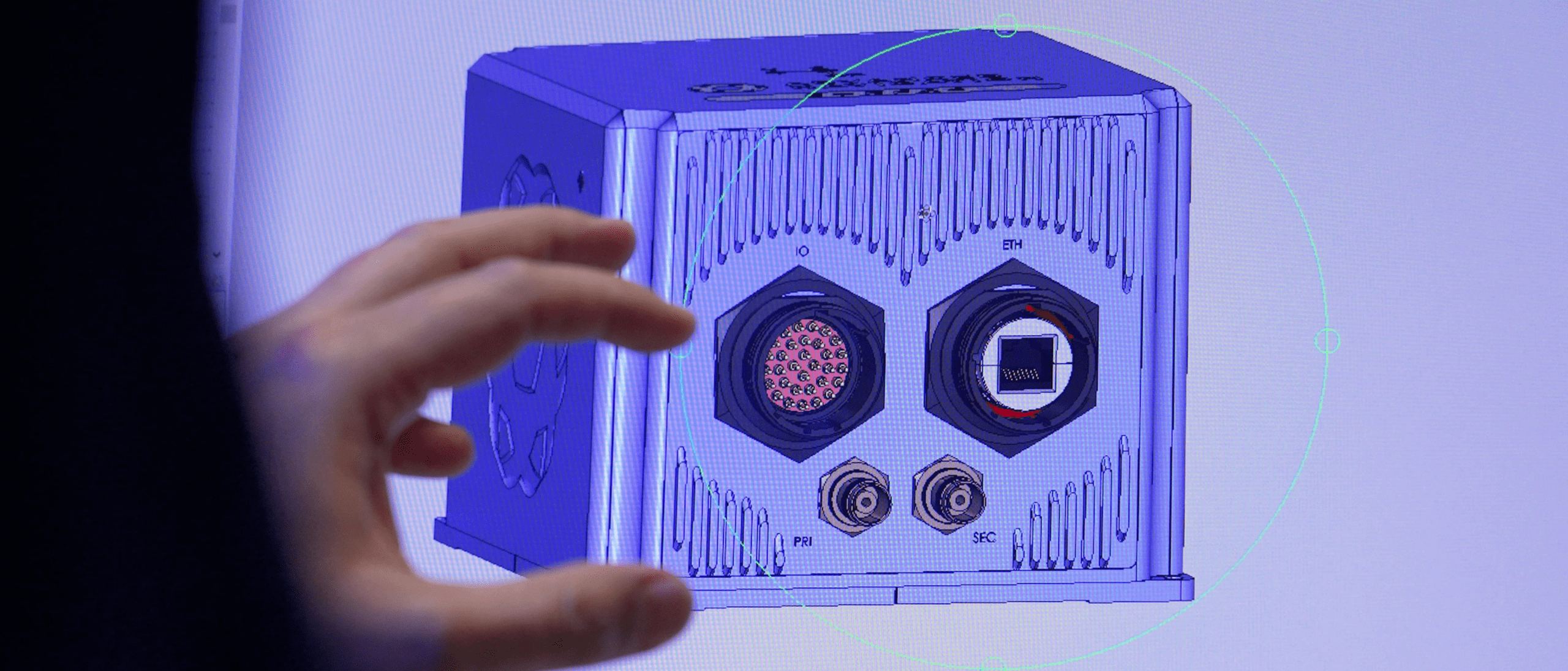 Advanced Navigation wins Defence grant for photonic chips