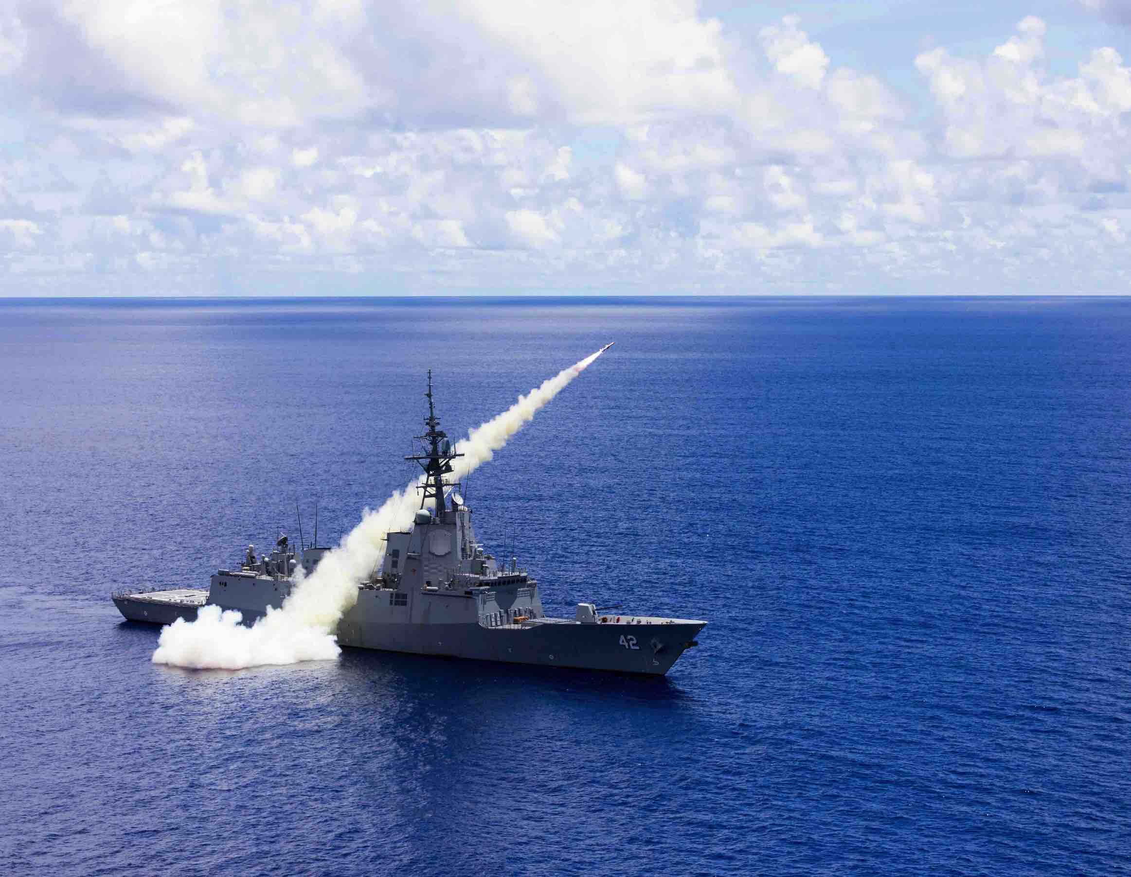 Government announces larger surface fleet – but timing uncertain