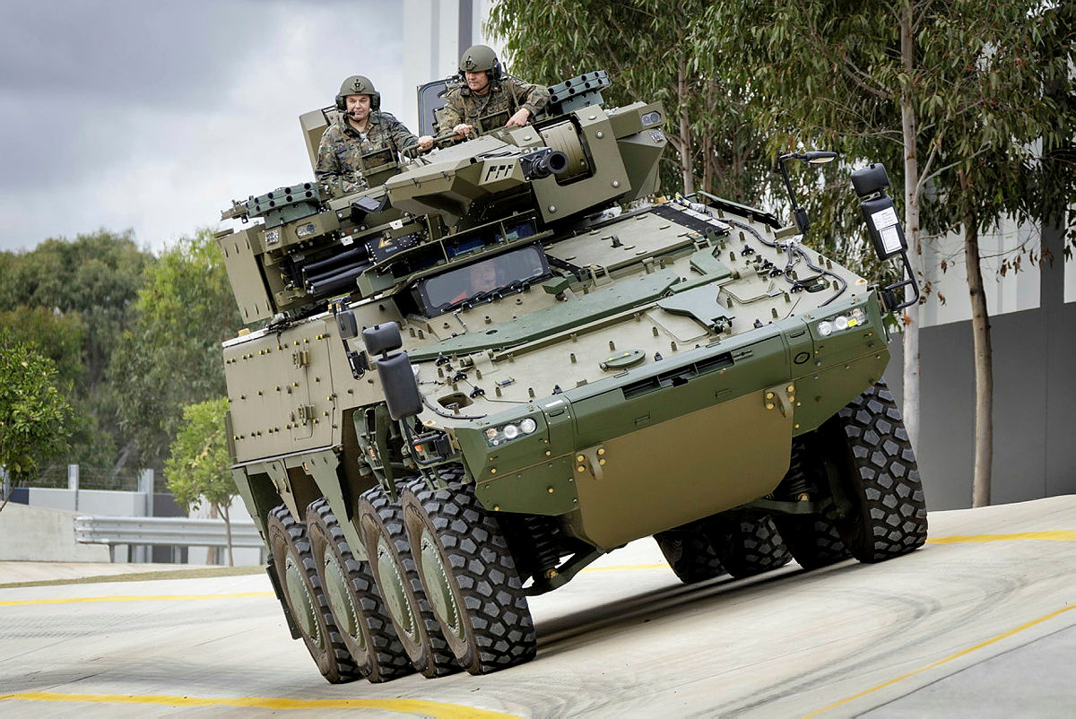 Landmark production contract signed for Boxer exports