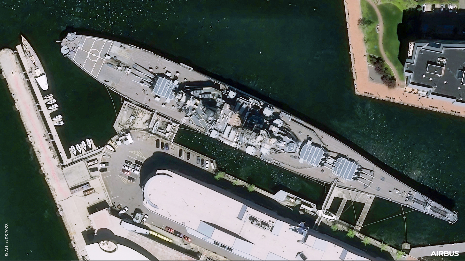 Airbus expands its Earth observation constellation