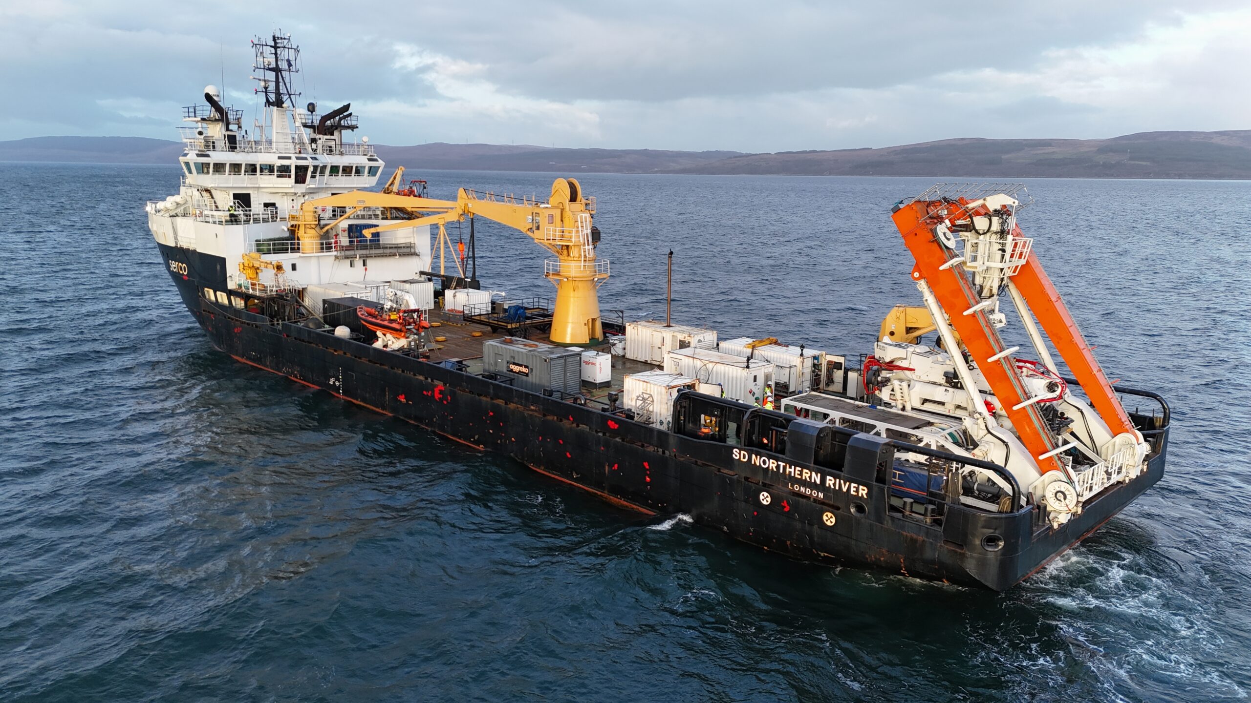 JFD demos sub rescue ops during Rescuex West 24