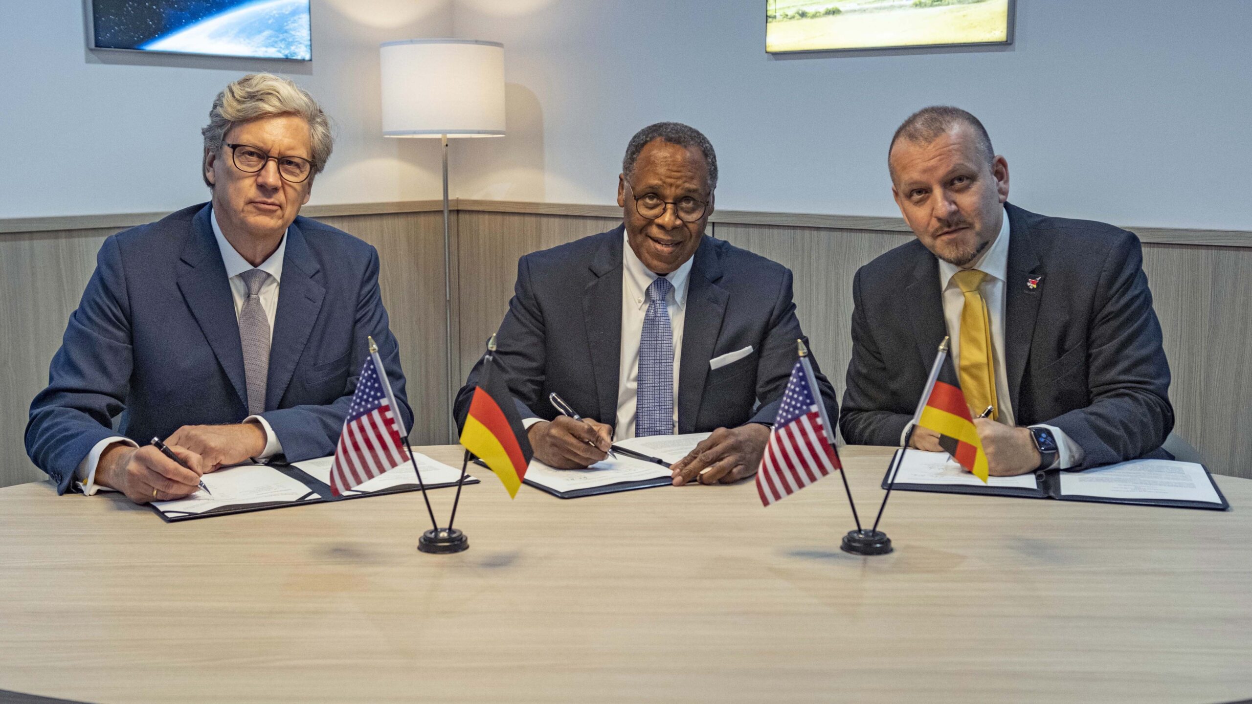 Lockheed Martin and Lufthansa Technik expand cooperation