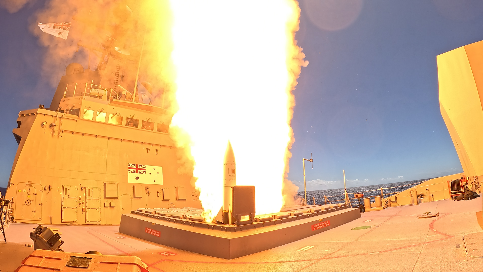 RAN conducts firing of Standard Missile 6