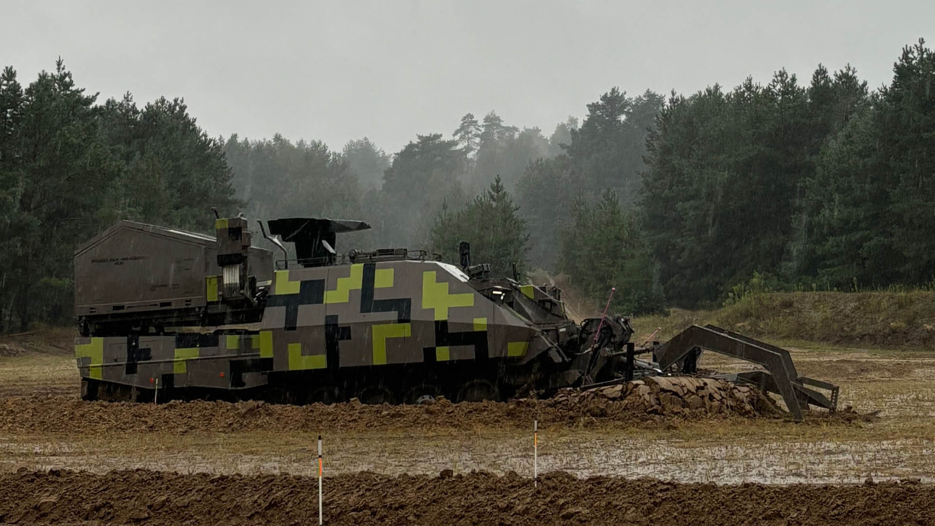 Rheinmetall’s armoured breaching vehicle demos capabilities