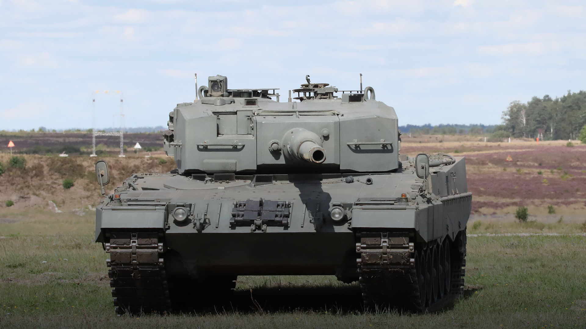 Rheinmetall to supply more tanks and armoured recovery vehicles