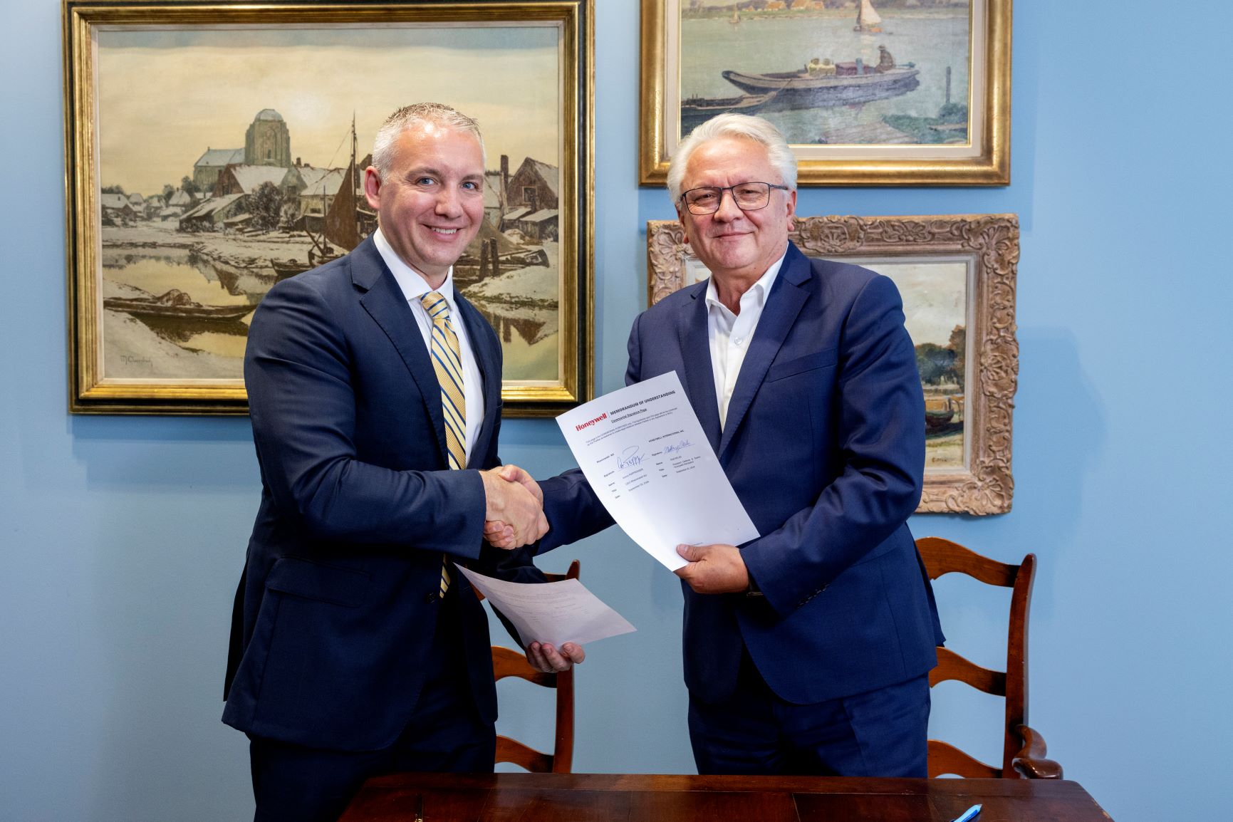Rheinmetall, Honeywell sign MoU on new tech