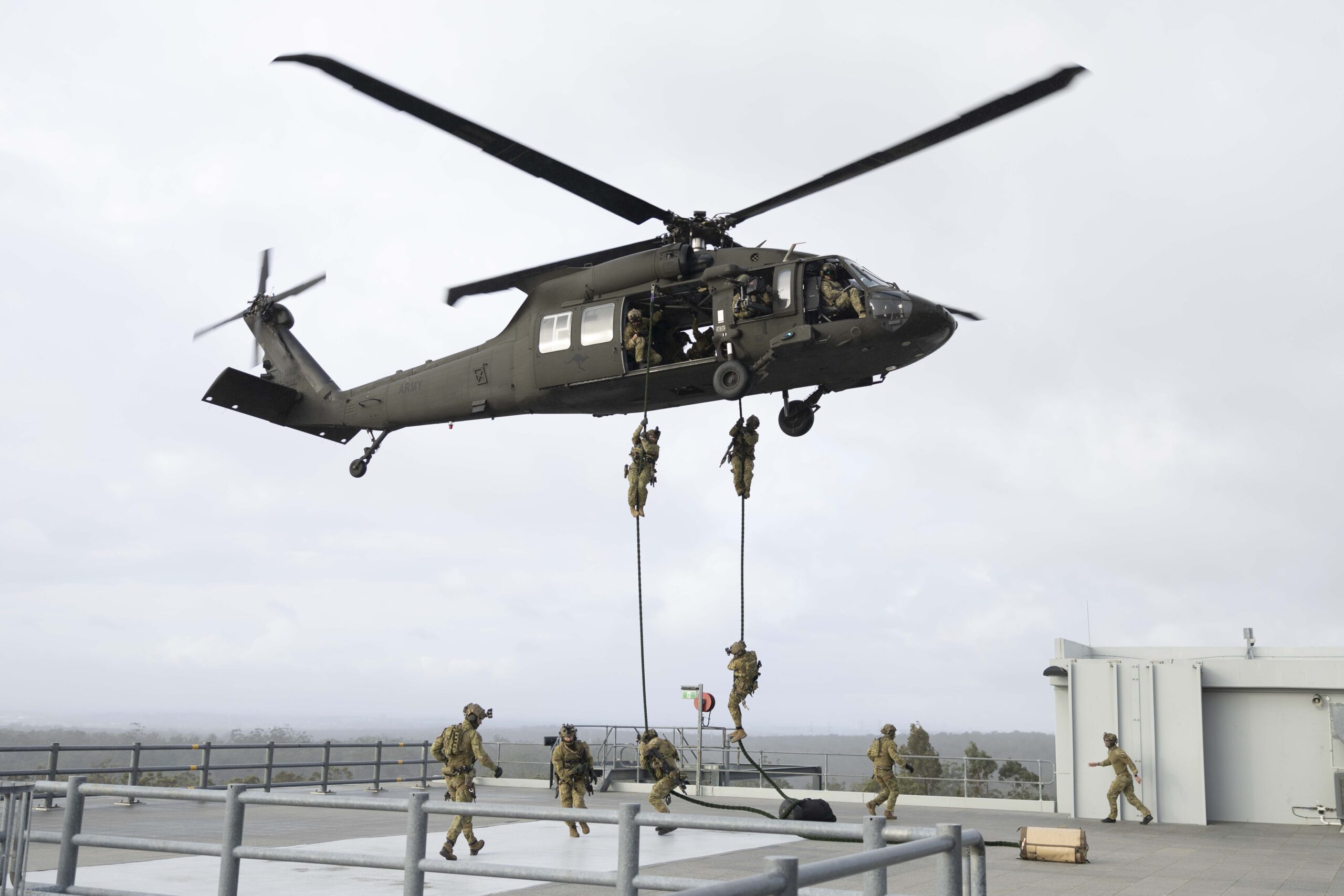 Army scales up Black Hawk training
