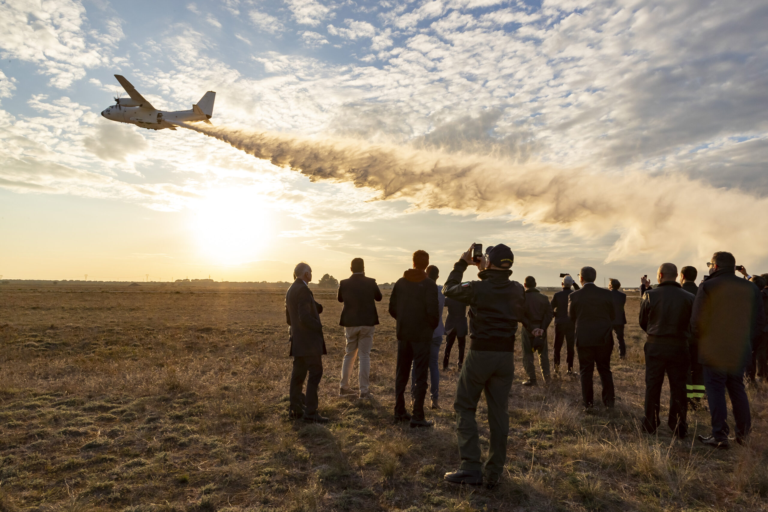 Leonardo offers C-27J next-gen “Fire Fighter”