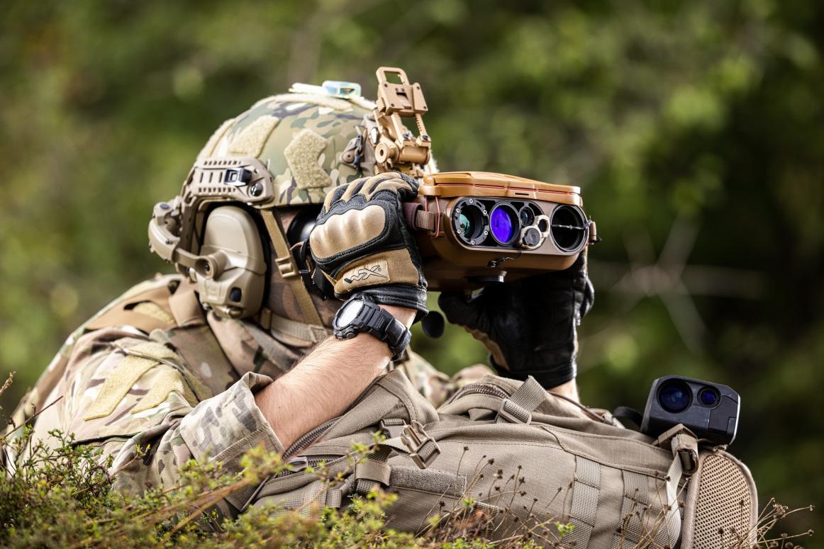 Safran wins order for infrared multifunction binoculars
