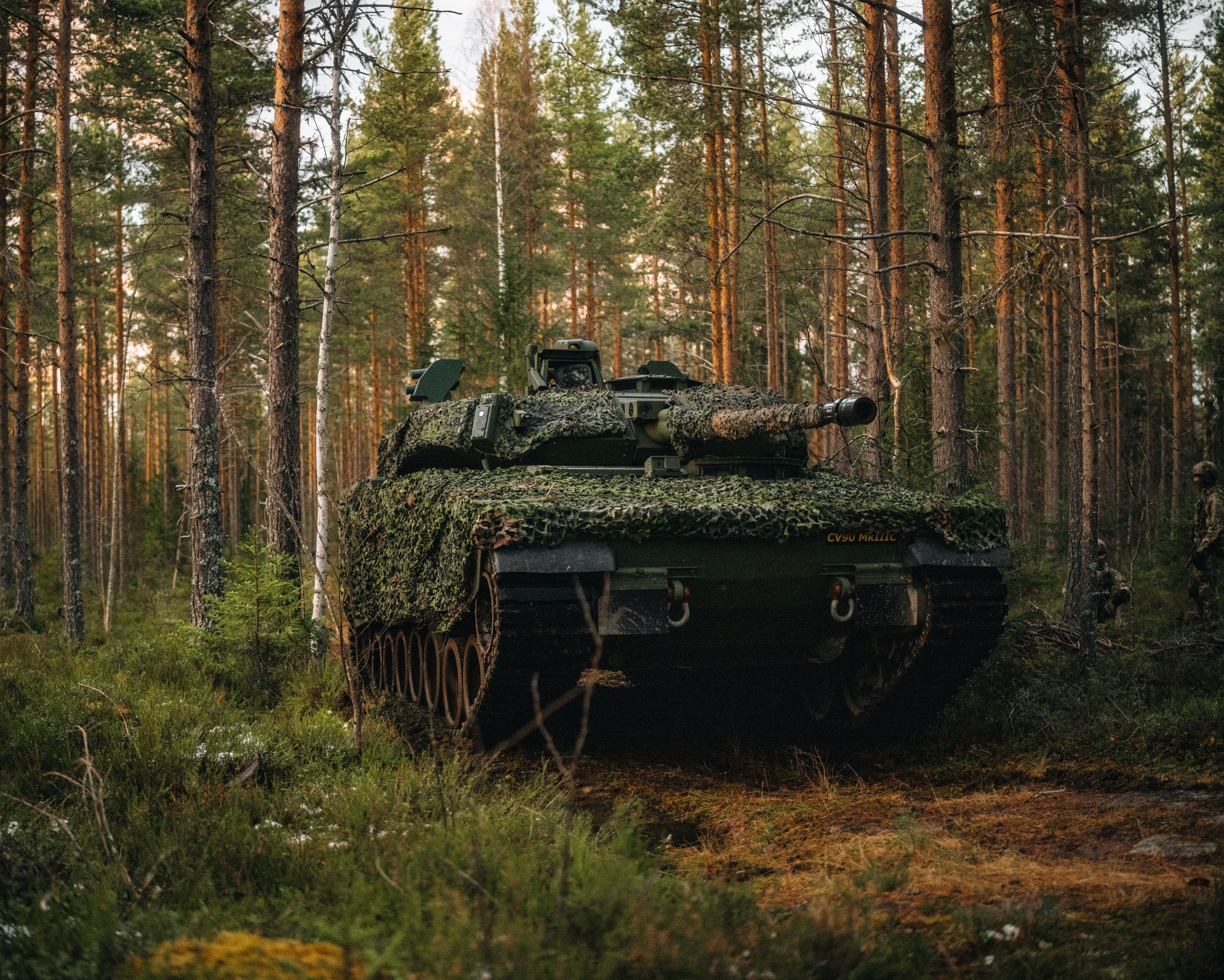 Saab wins order for UTAAS sight and fire control system