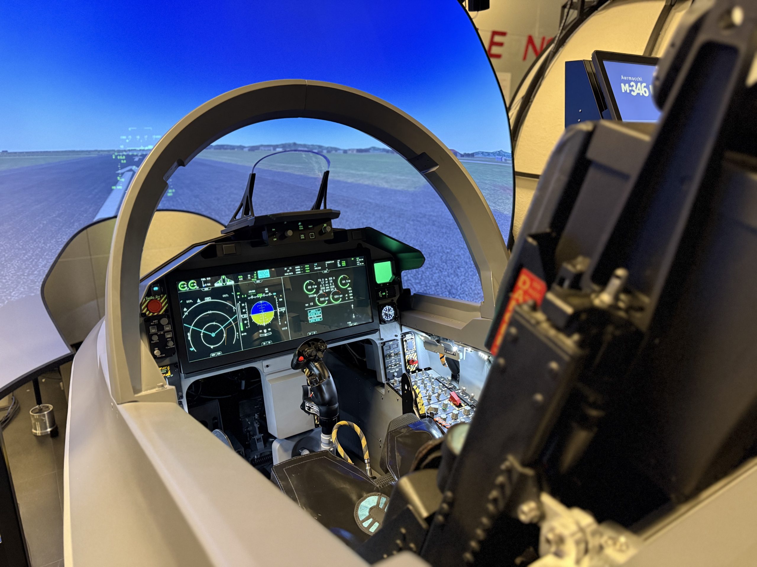 Leonardo M-346 Block 20 new cockpit unveiled