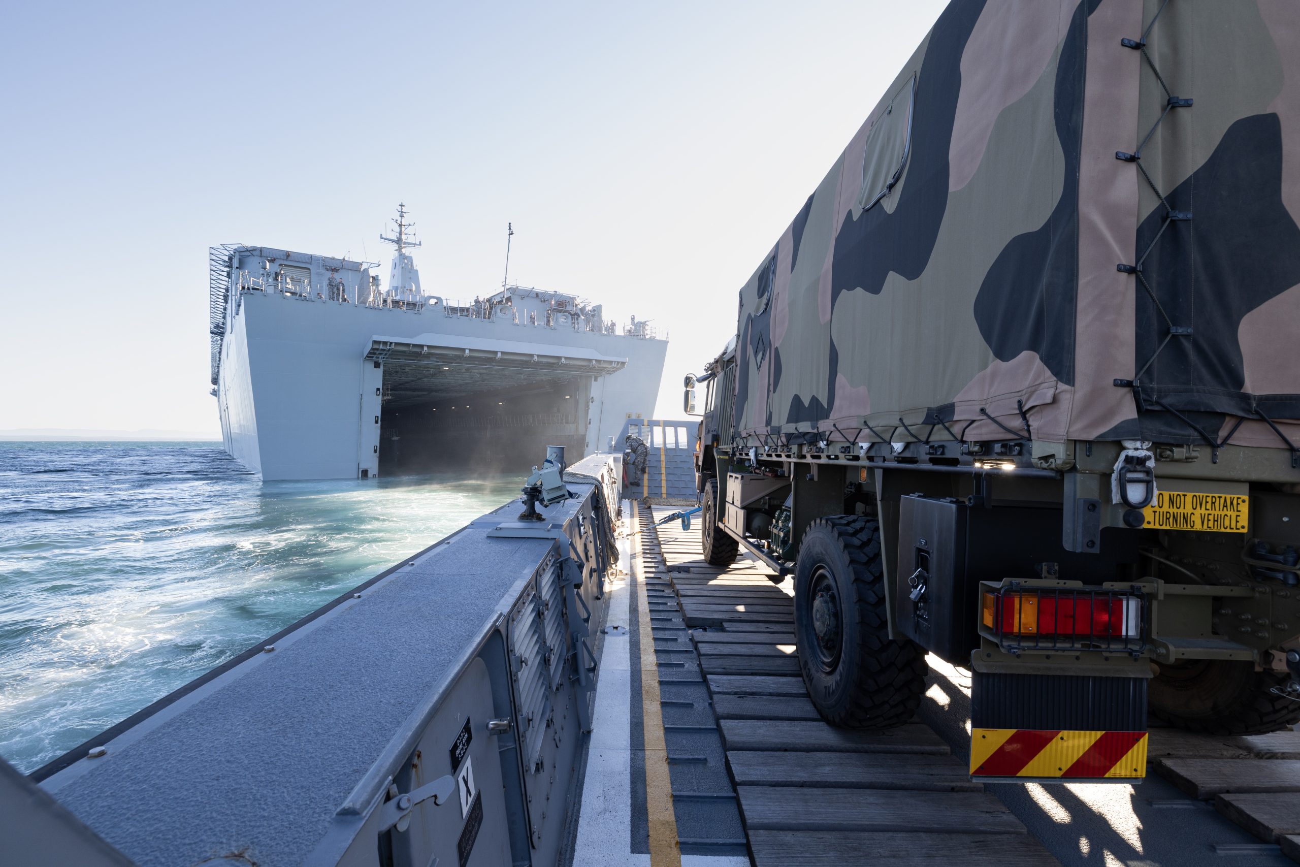 Anzac nations strengthen ties with port visit