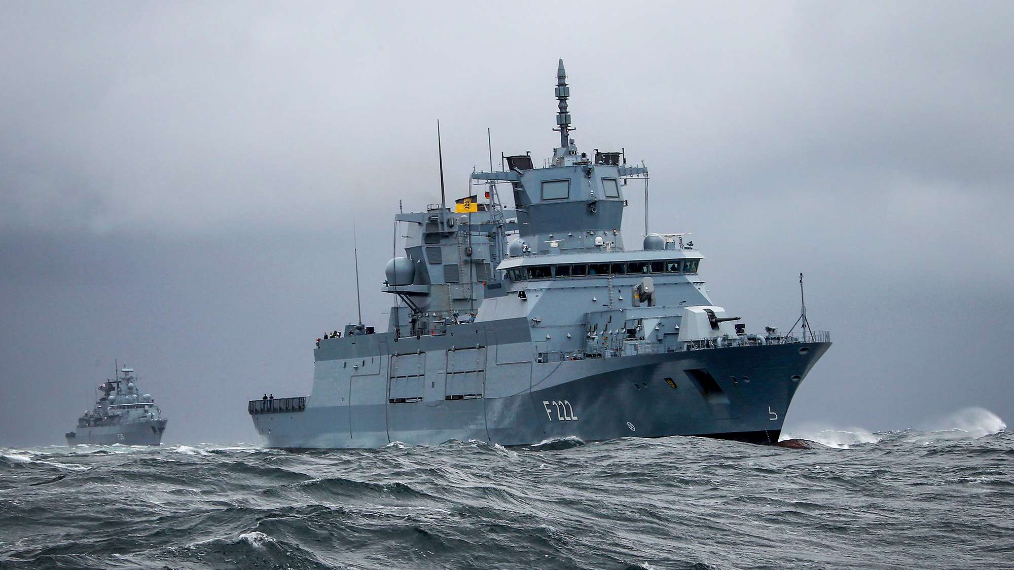 TRS-4D radar supports IRIS-T SLM in naval training