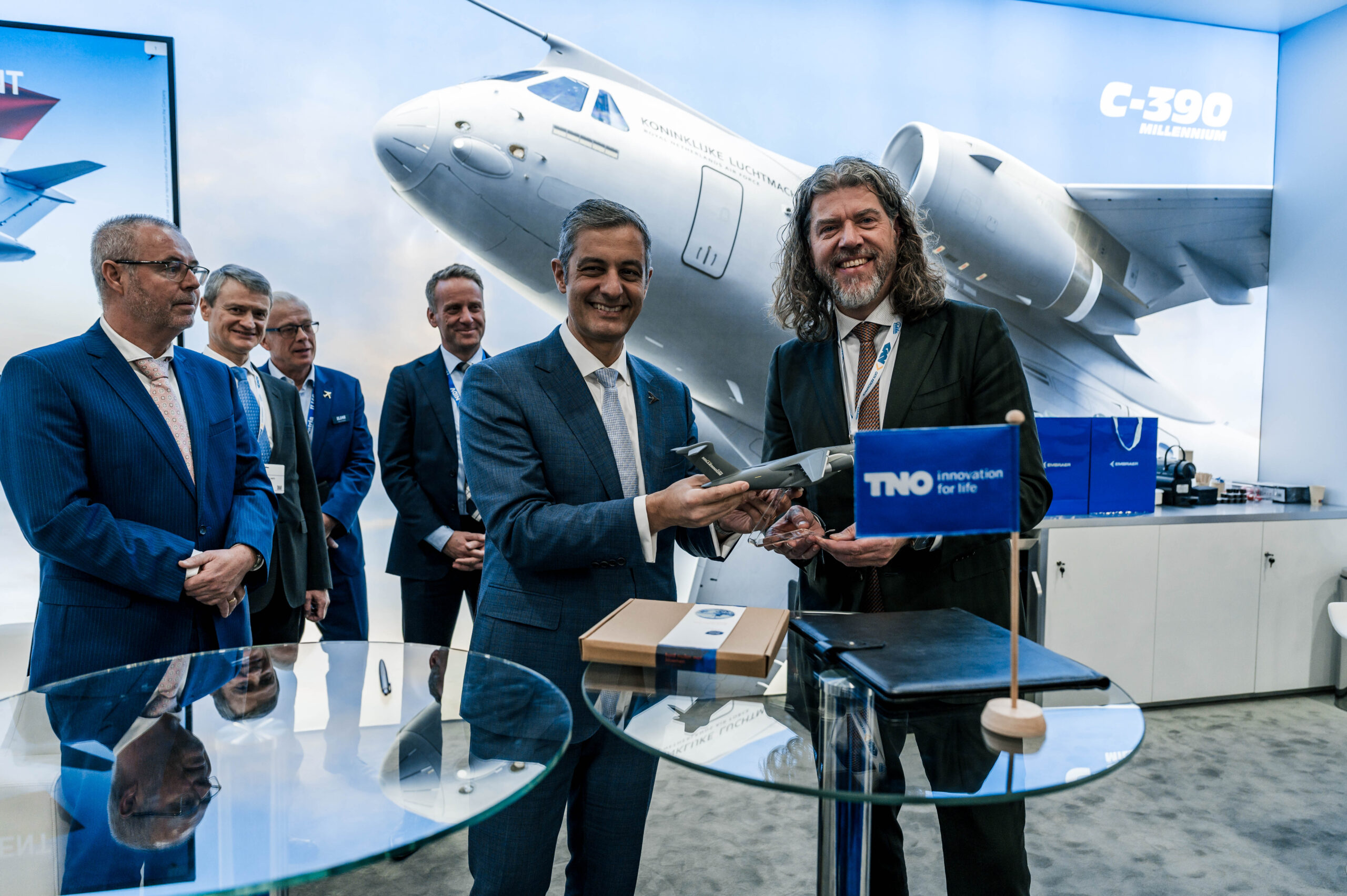 Embraer signs new strategic partnerships