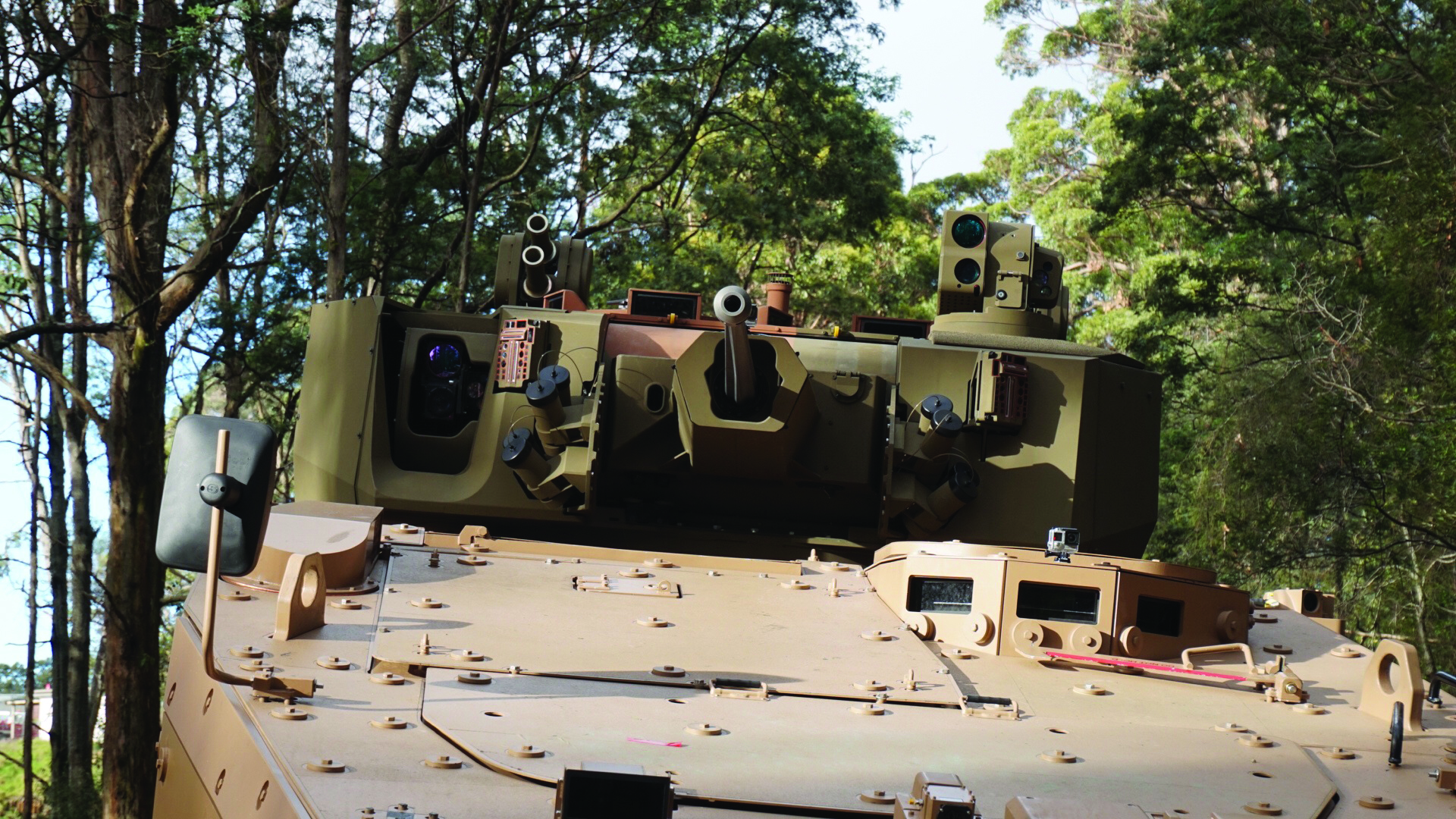 Elbit Systems wins contracts for 30mm turrets and munitions