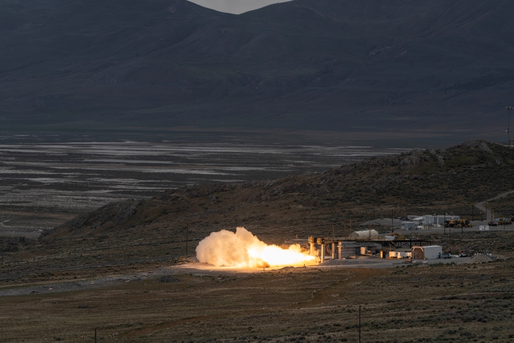 Northrop Grumman executes solid-fuel rocket tests